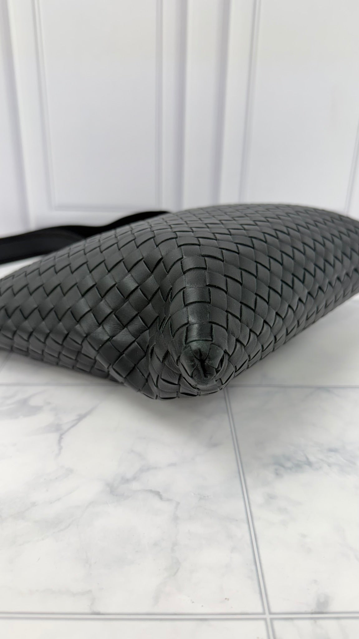 Bottega Veneta Black Intrecciato Nappa Leather Messenger Bag 