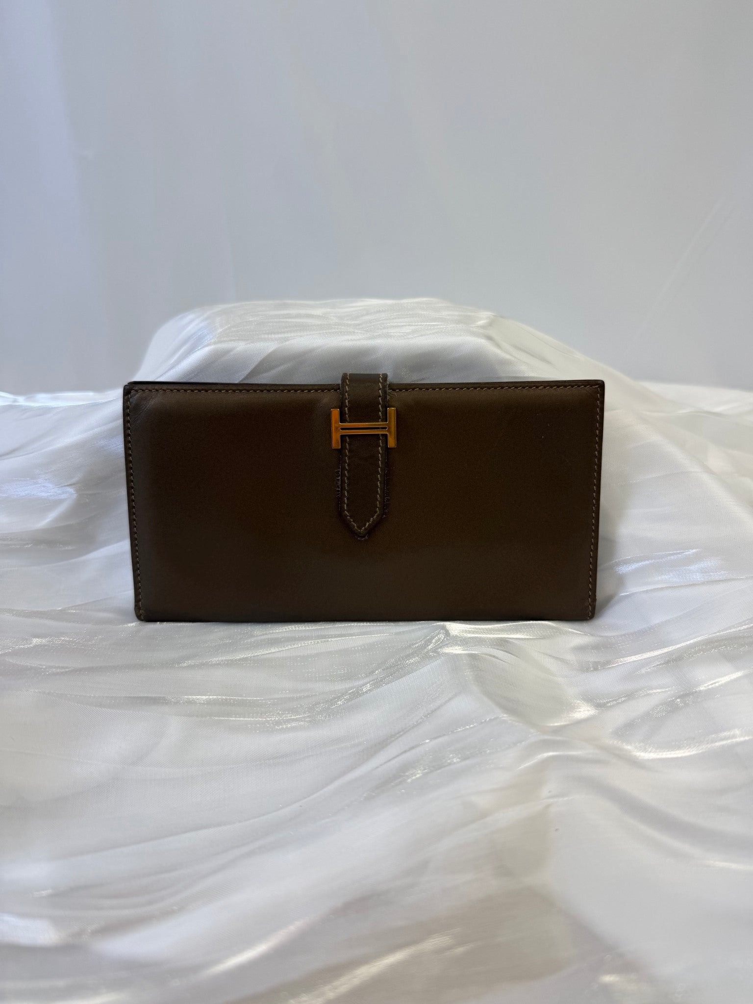 Hermes Bronze Leather Bearn Wallet