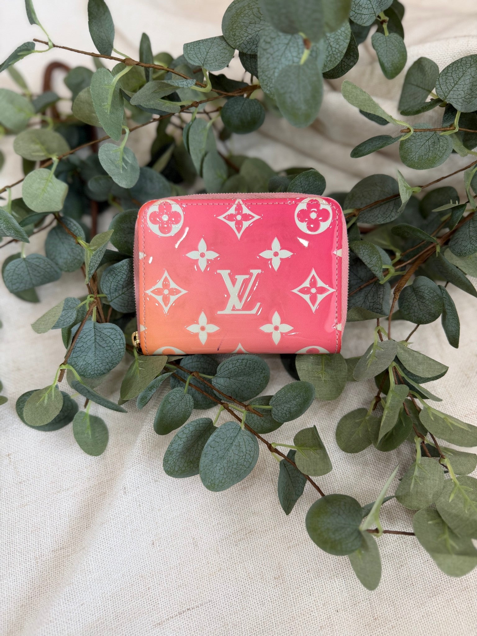 Louis Vuitton Sunset Vernis Leather Compact Zippy Wallet