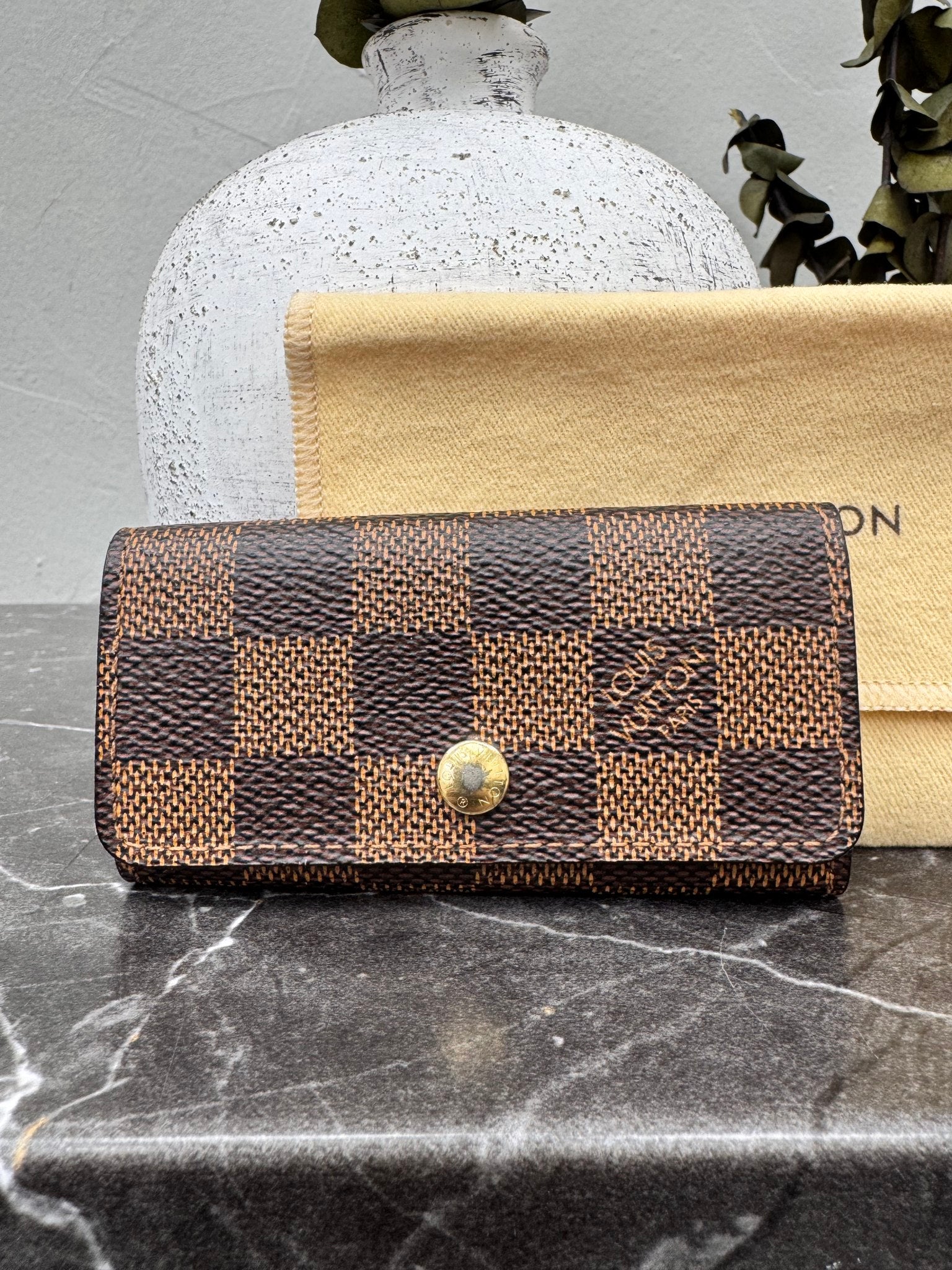 Louis Vuitton Damier Ebene 4 Key Holder