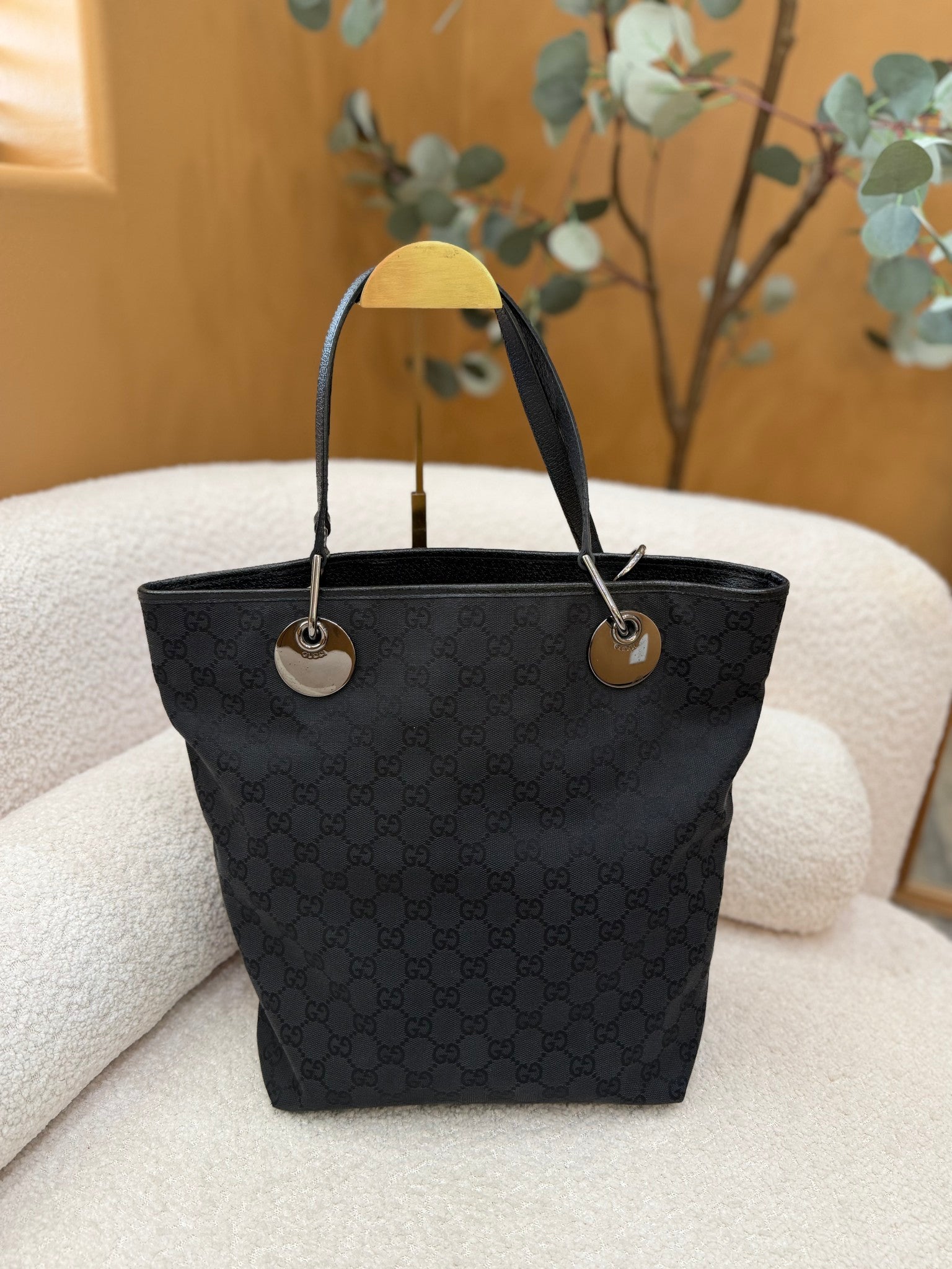 Gucci Black GG Canvas Shoulder Tote
