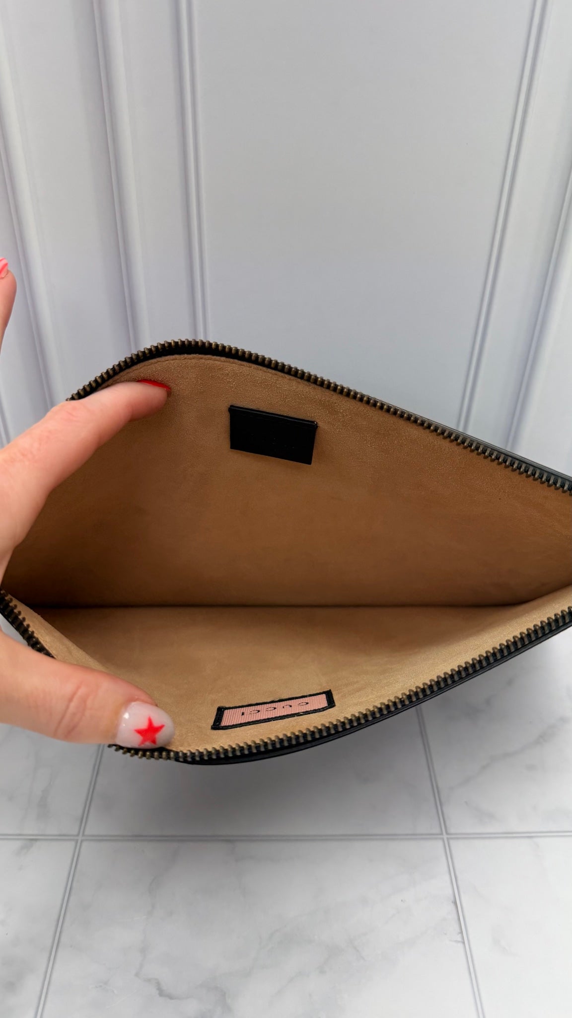 Gucci Black Leather Life is Gucci Clutch