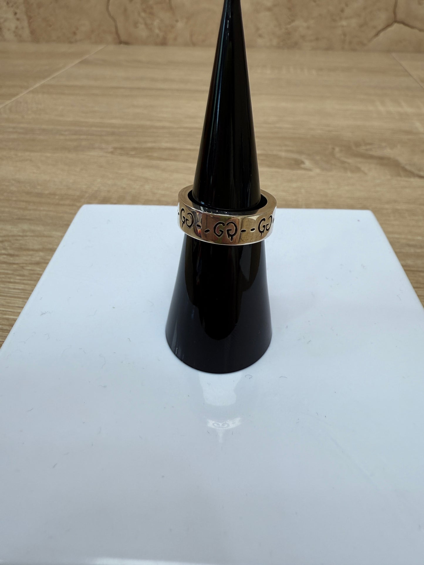 Gucci Ghost Ring - Size 5