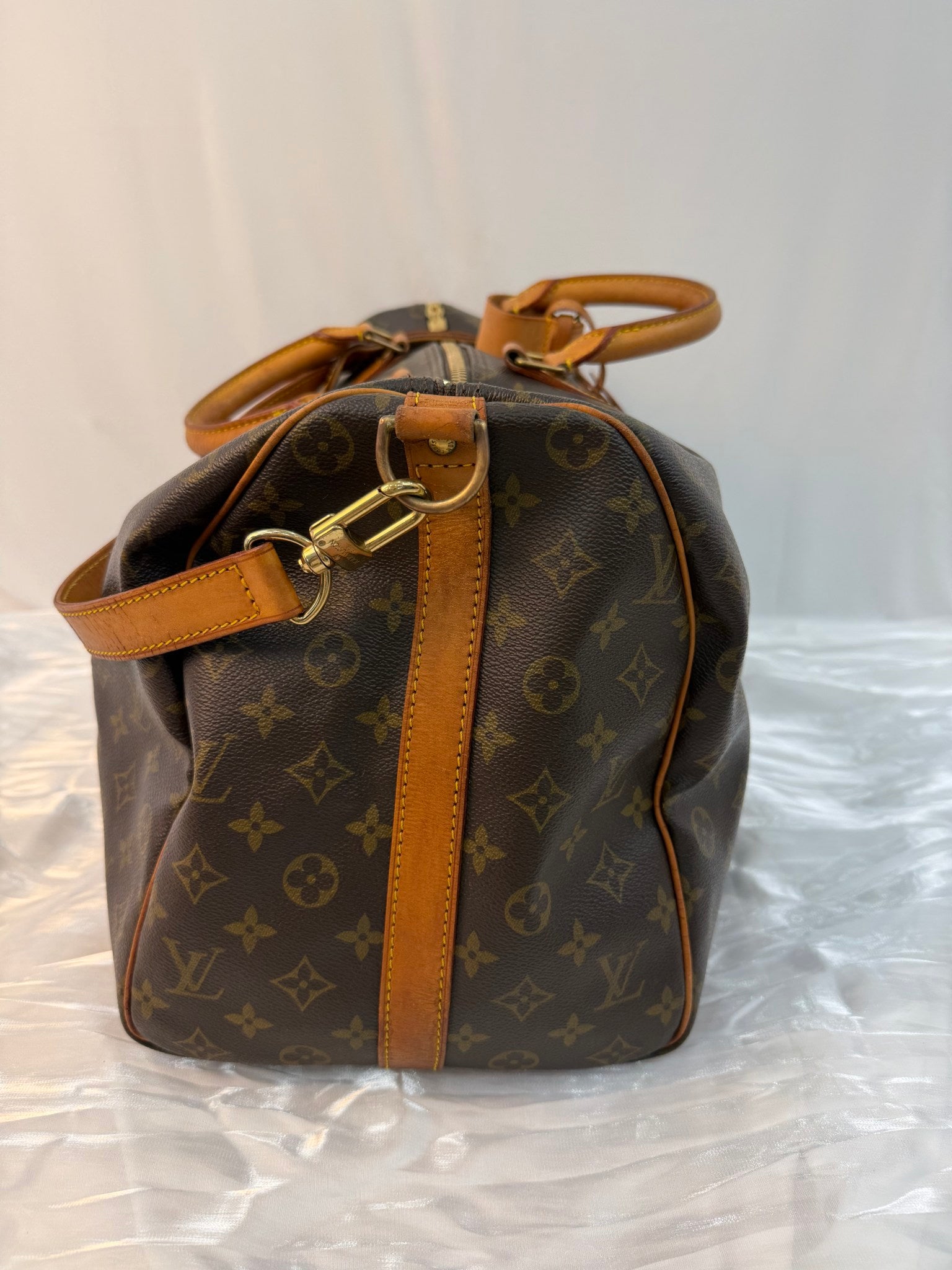 Louis Vuitton Monogram Keepall Bandolier 50