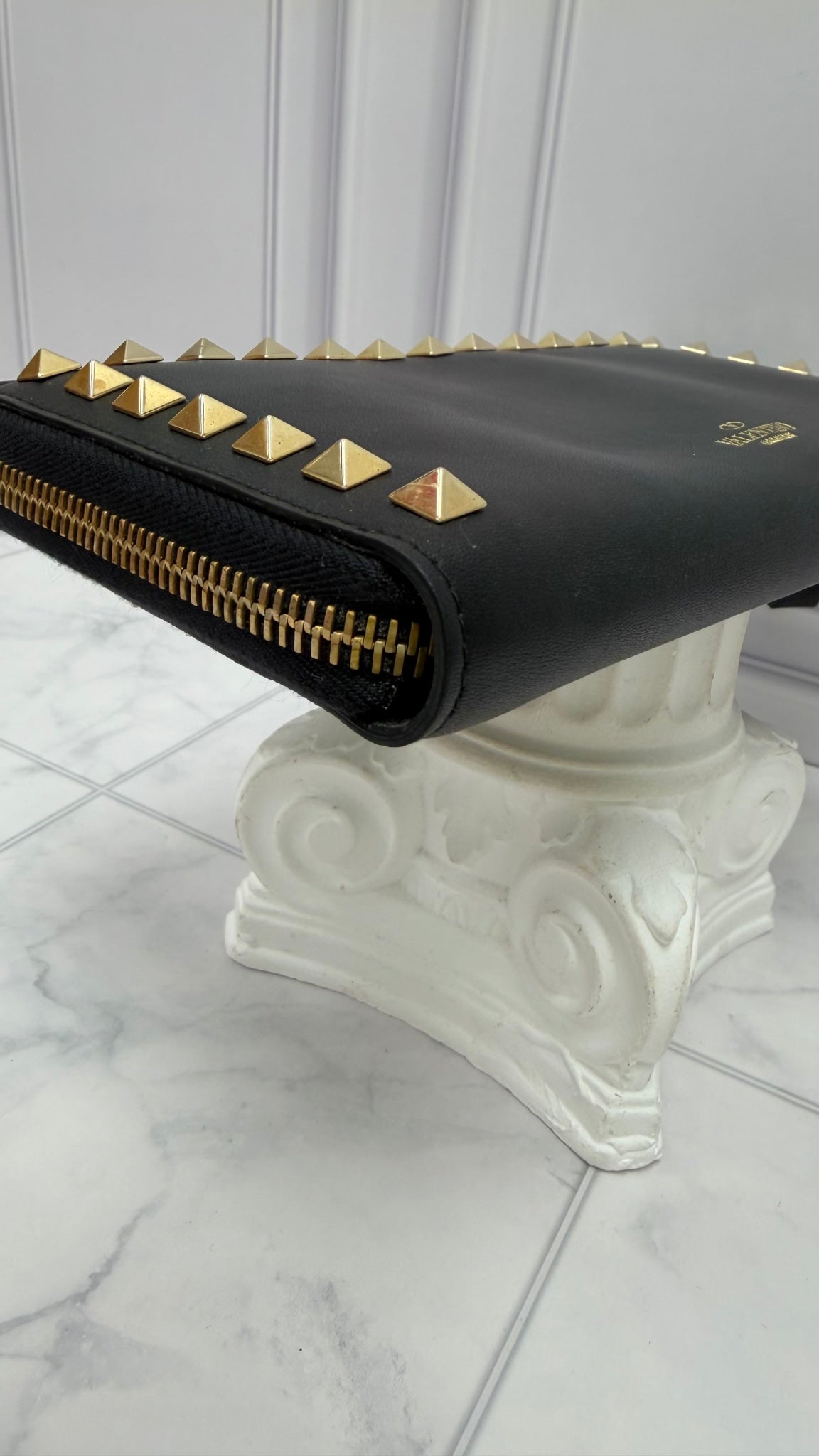 Valentino Black Leather Rockstud Zippy Wallet