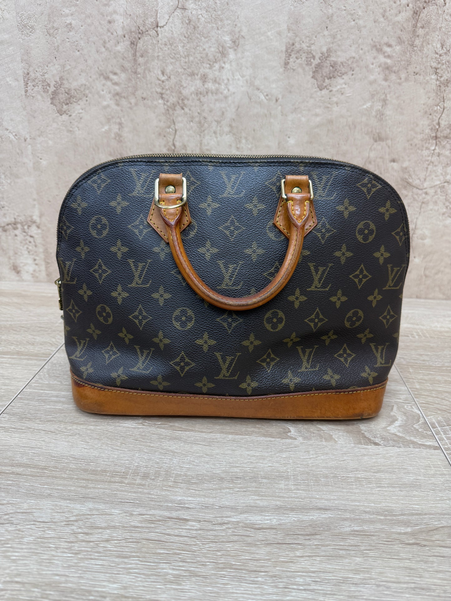 Louis Vuitton Monogram Alma PM