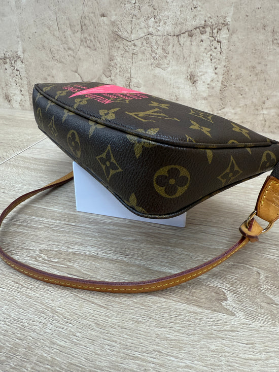 Louis Vuitton Monogram V Line Pochette Shoulder Bag