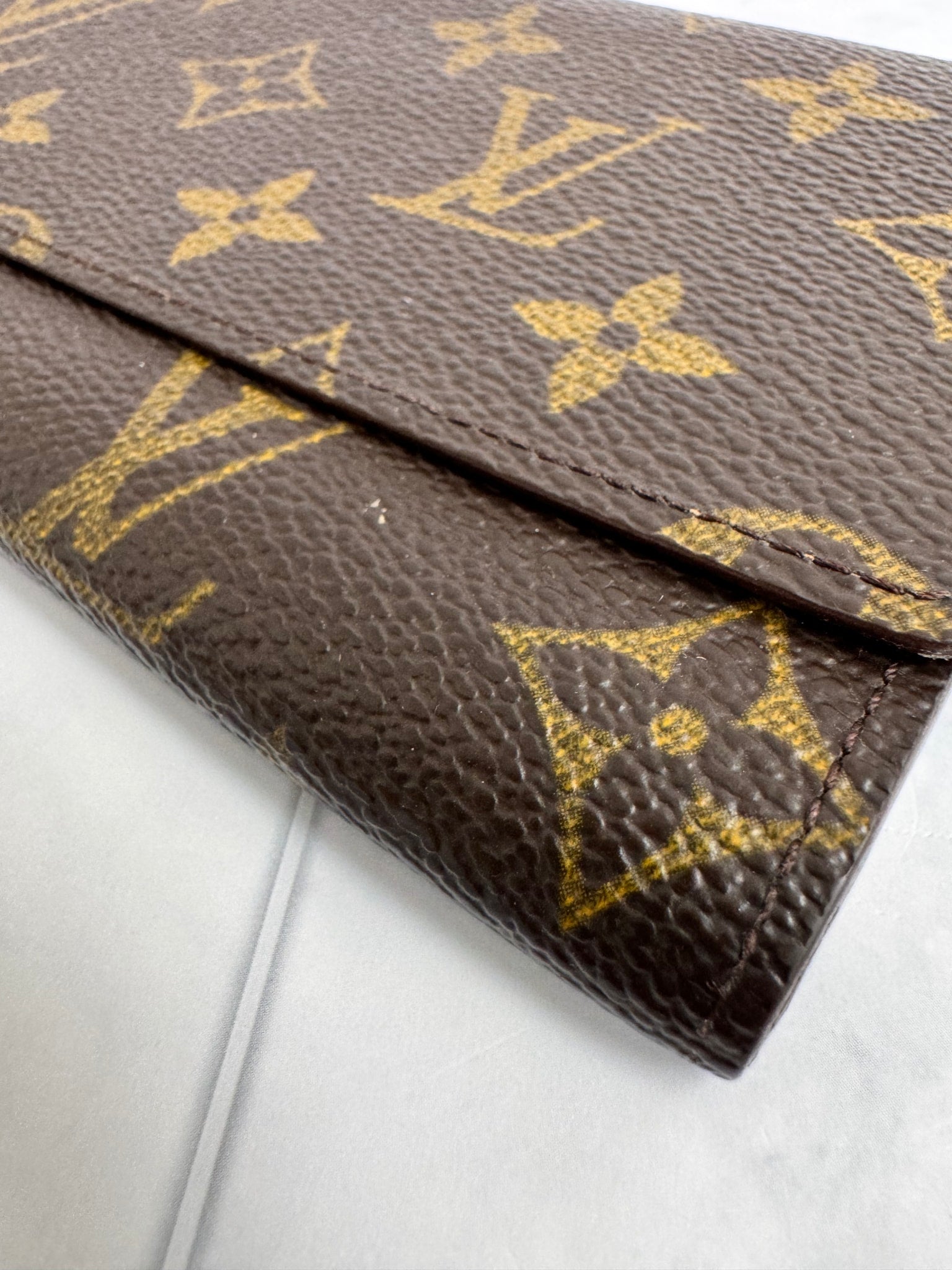 Louis Vuitton Monogram Porte Yen Long Wallet