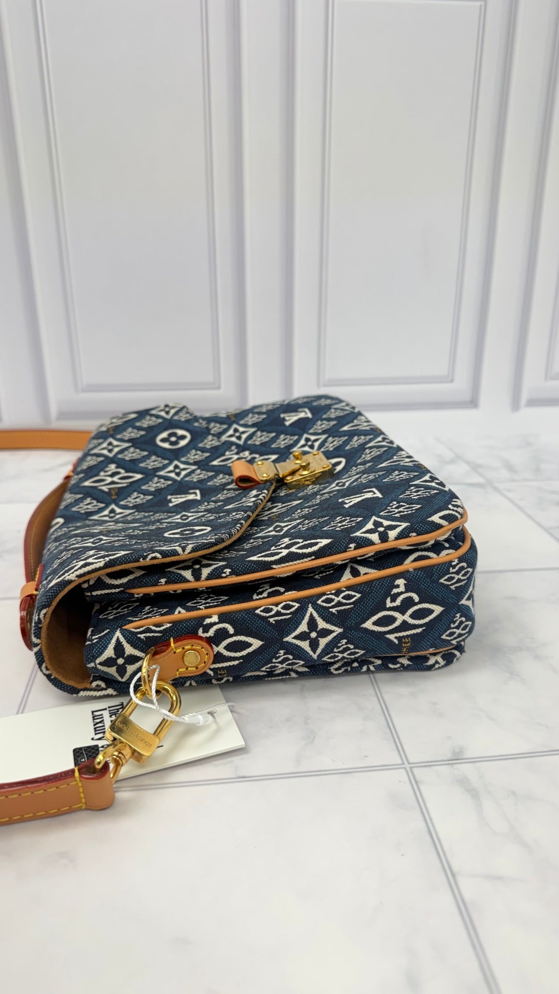 LIKE NEW - Louis Vuitton Monogram Blue Canvas 1854 Pochette Metis Crossbody Bag 