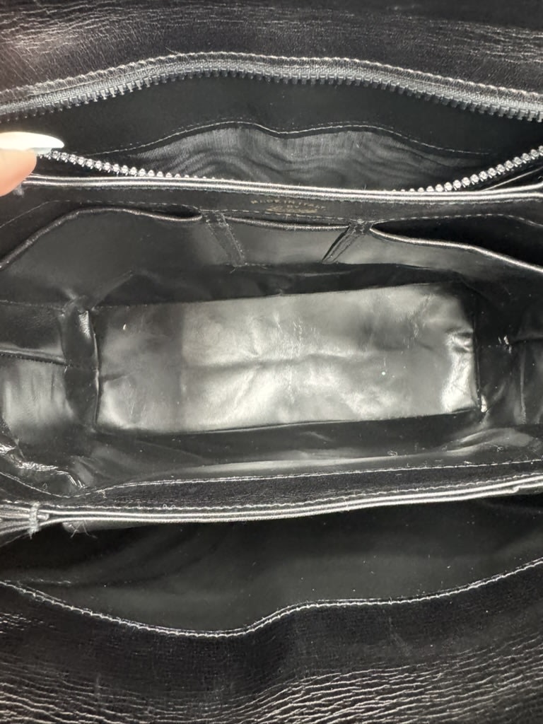 Gucci Black Leather Turn Lock Top Handle Bag