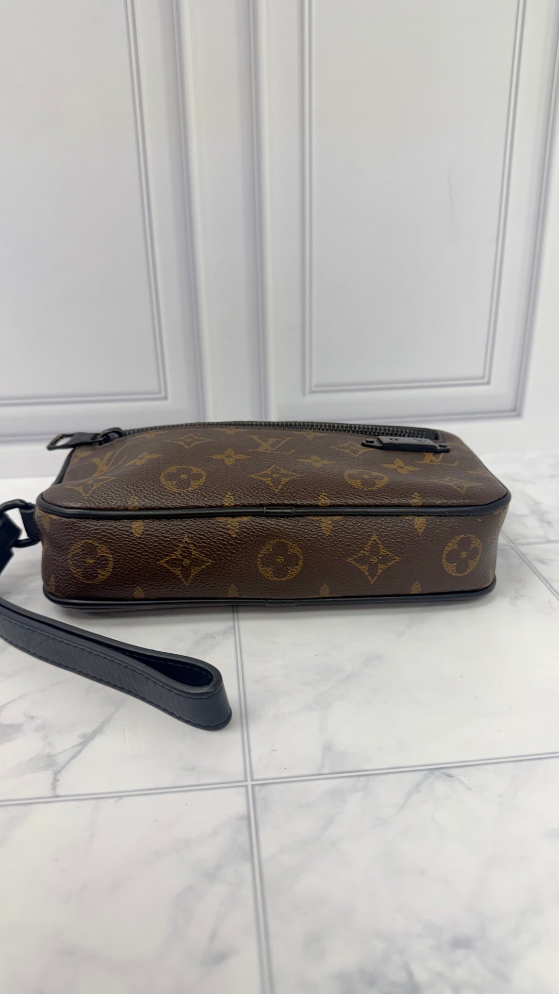 Louis Vuitton Monogram Solar Ray Pochette Volga Wristlet 