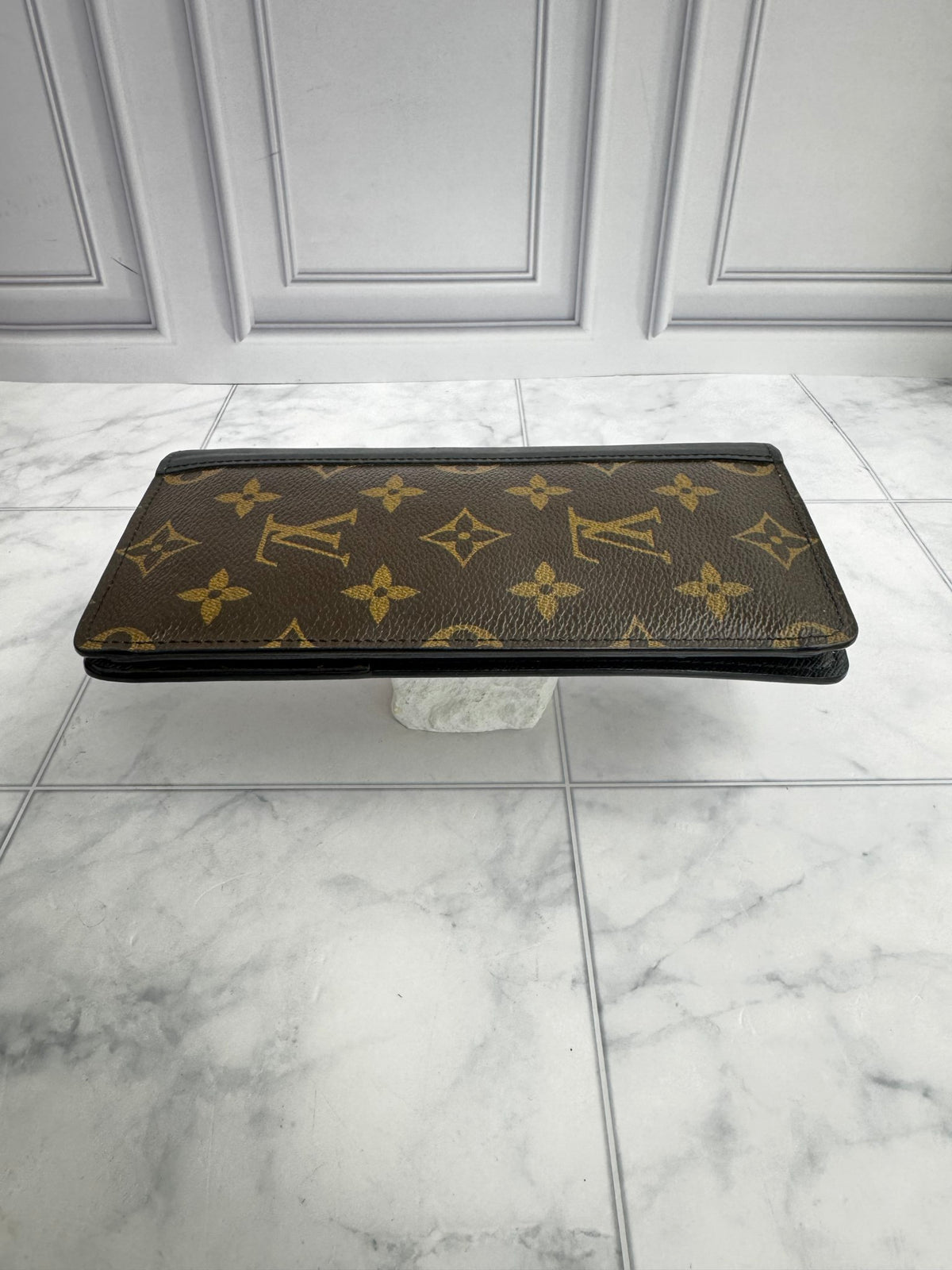 Louis Vuitton Monogram Macassar Brazza Wallet