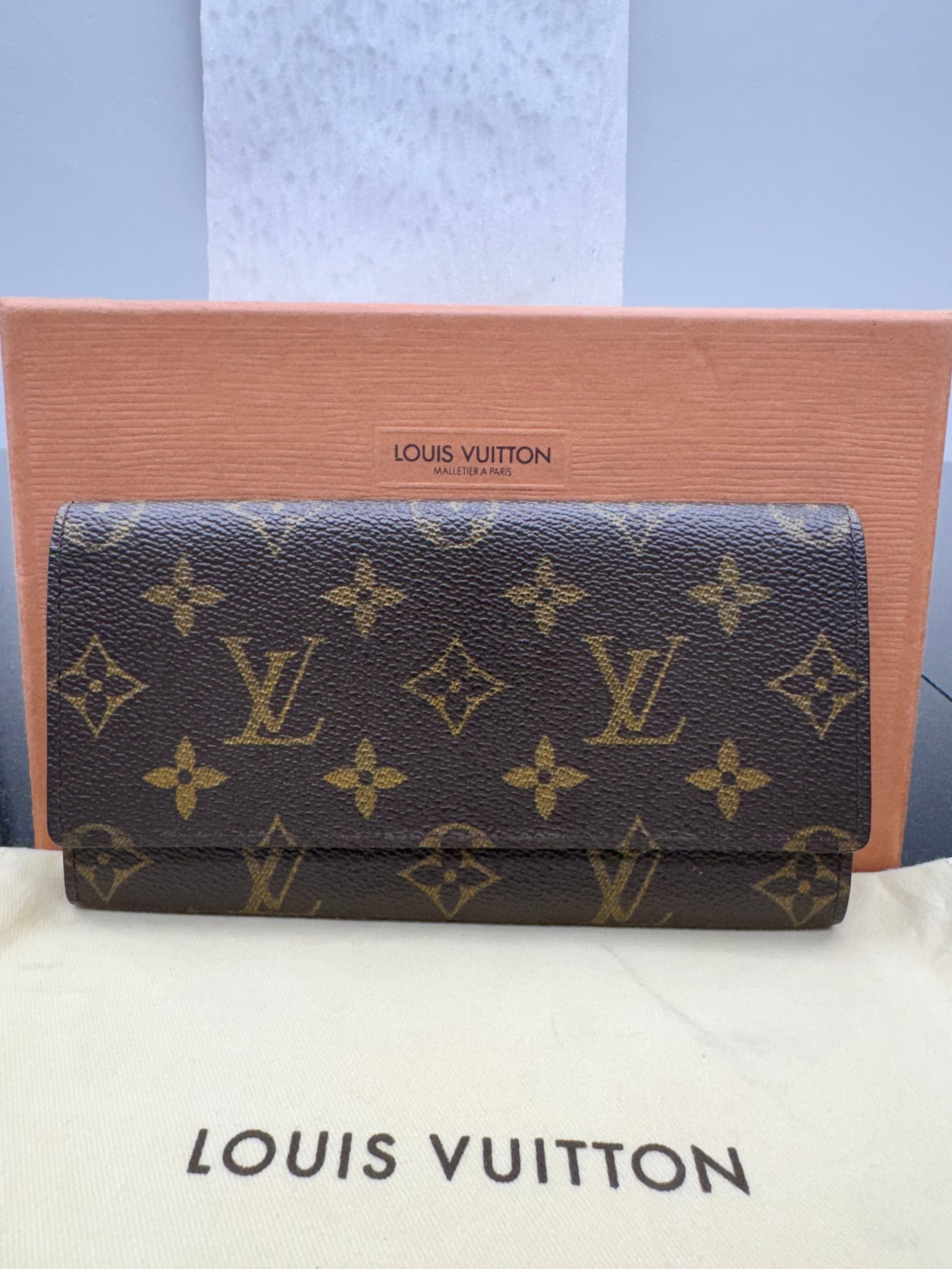 Louis Vuitton Monogram Porte Yen Long Wallet