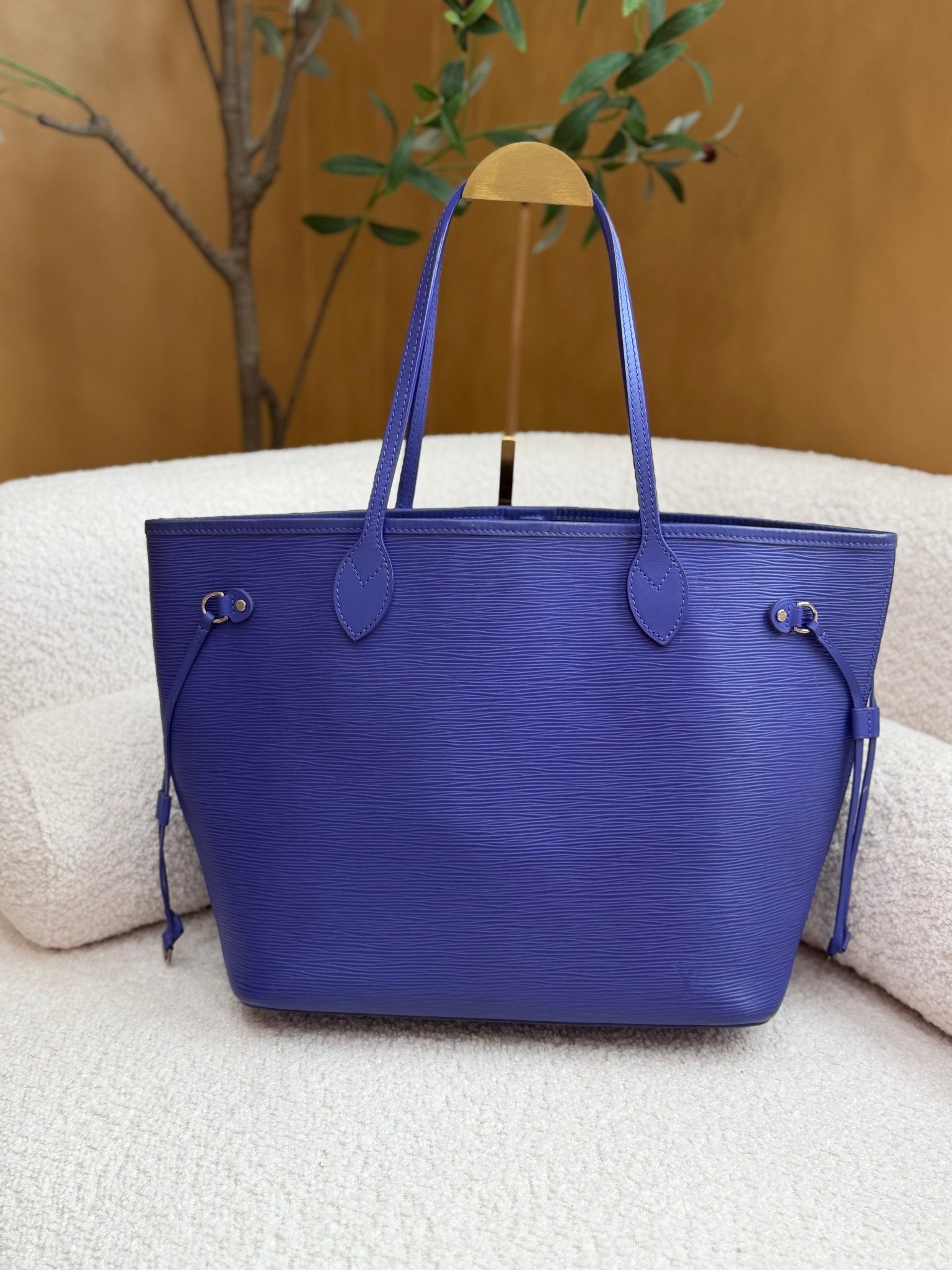 Louis Vuitton Royal Blue Epi Leather  Neverfull MM With Pouch