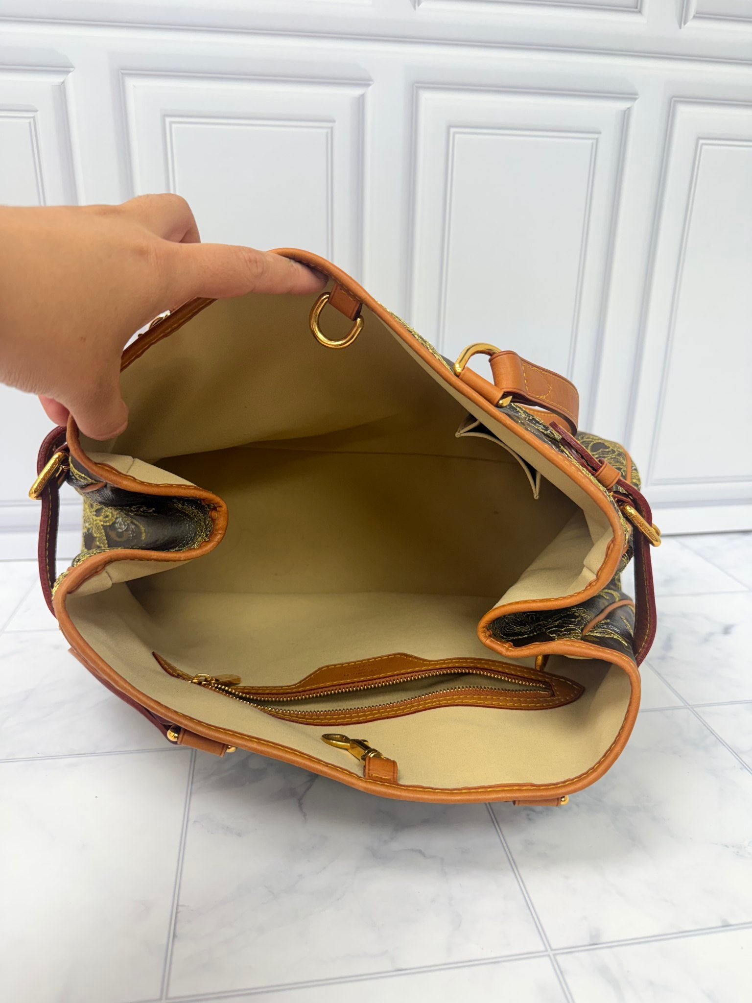 Louis Vuitton Monogram Gold Dentelle Batignolles Tote Bag