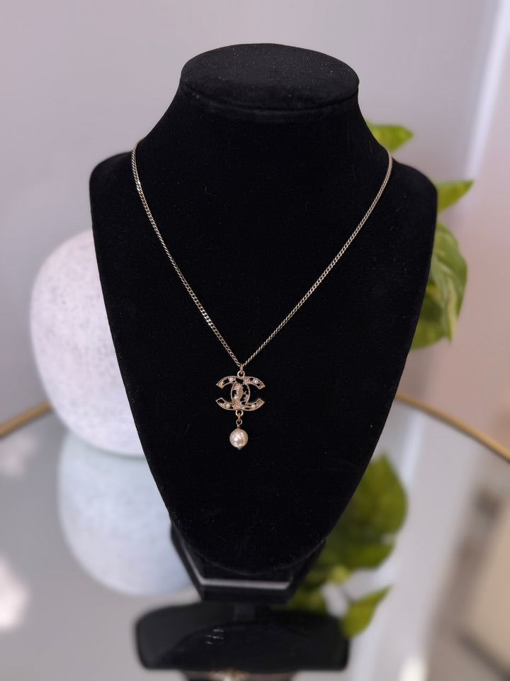 Chanel CC Drop Pearl Necklace