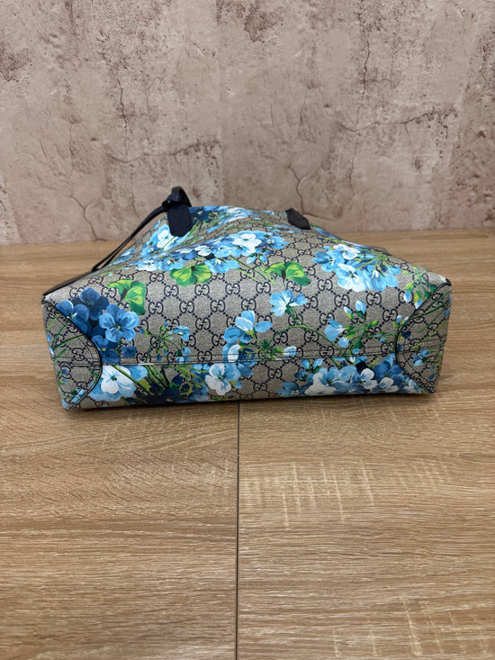 https://res.cloudinary.com/dyql5hig8/image/upload/v1757100940/djul0yesxilbmom1tbzg.jpg