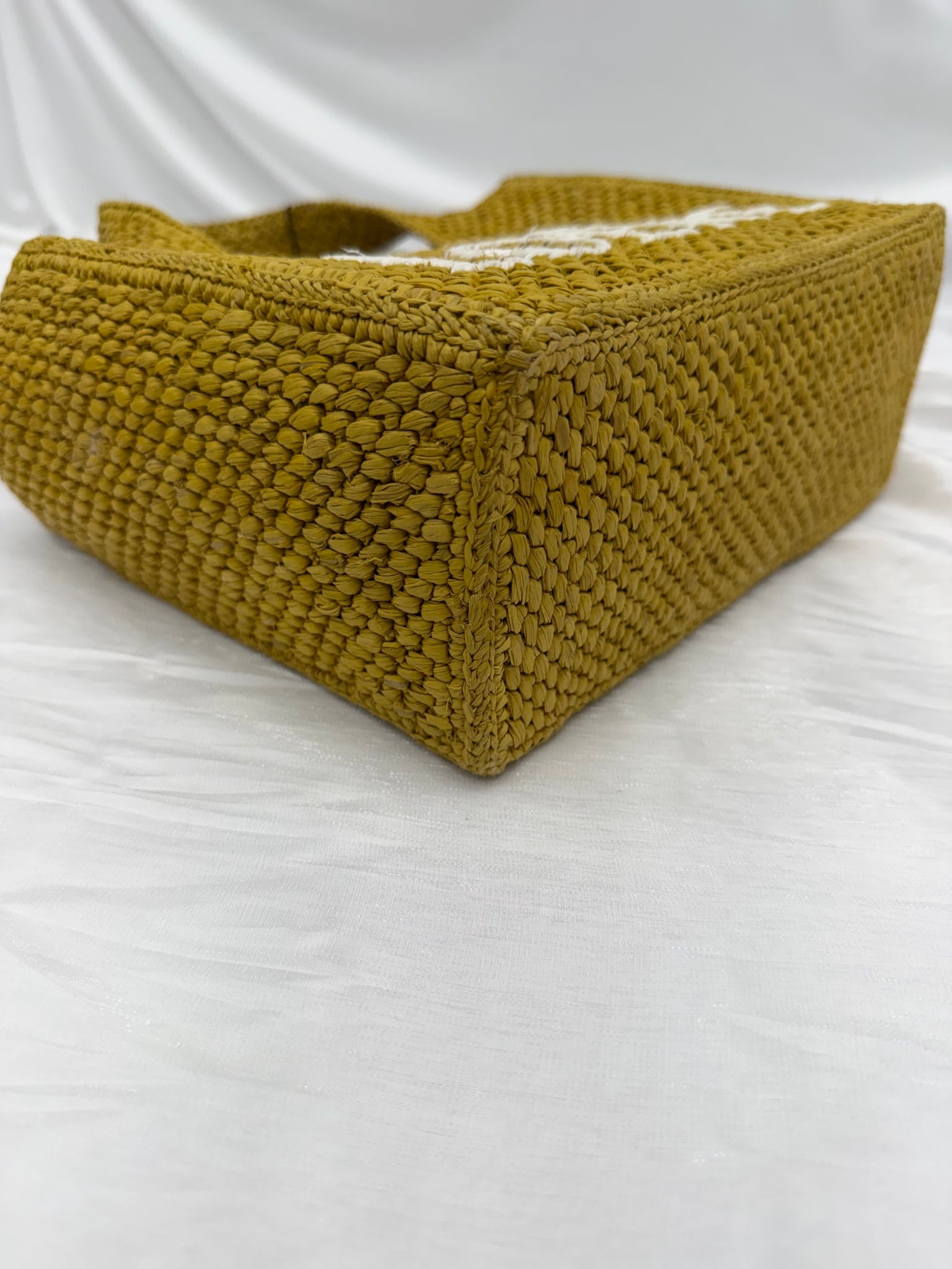 LIKE NEW- Loewe Yellow Raffia Tote