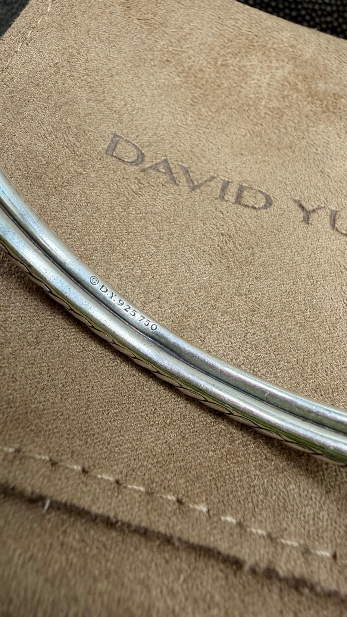 David Yurman Two-Tone Thoroughbred Loop Bangle Bracelet