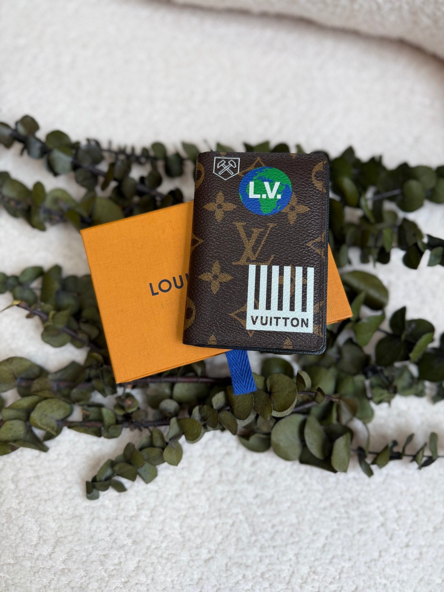 Louis Vuitton Monogram Pocket Organizer