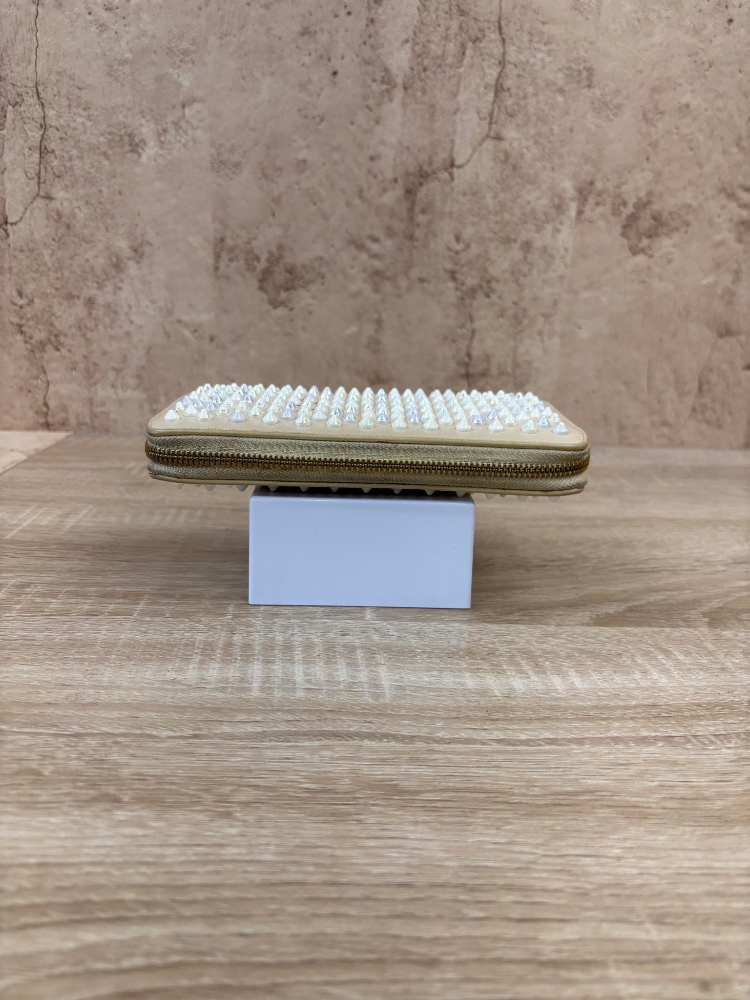 https://res.cloudinary.com/dyql5hig8/image/upload/v1758038061/dtxdzfrhps5bzwtpgbfb.jpg