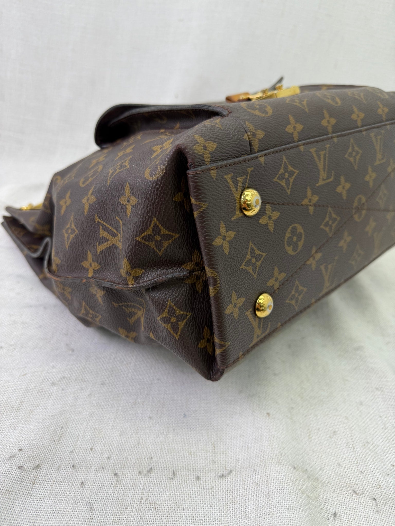 Louis Vuitton Monogram Metis Hobo Shoulder Bag