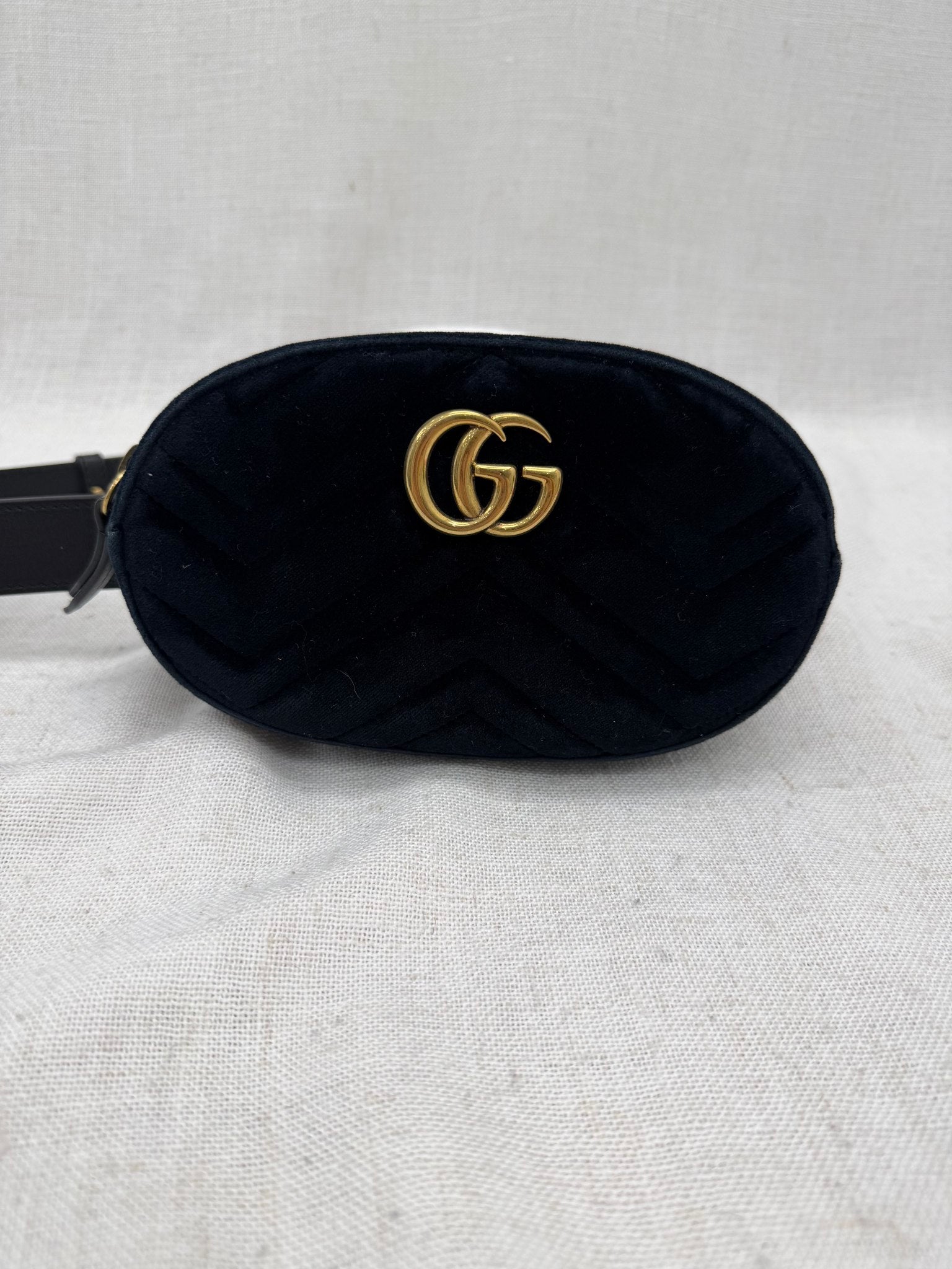 Gucci Black Velvet Marmont Belt Bag Size 75