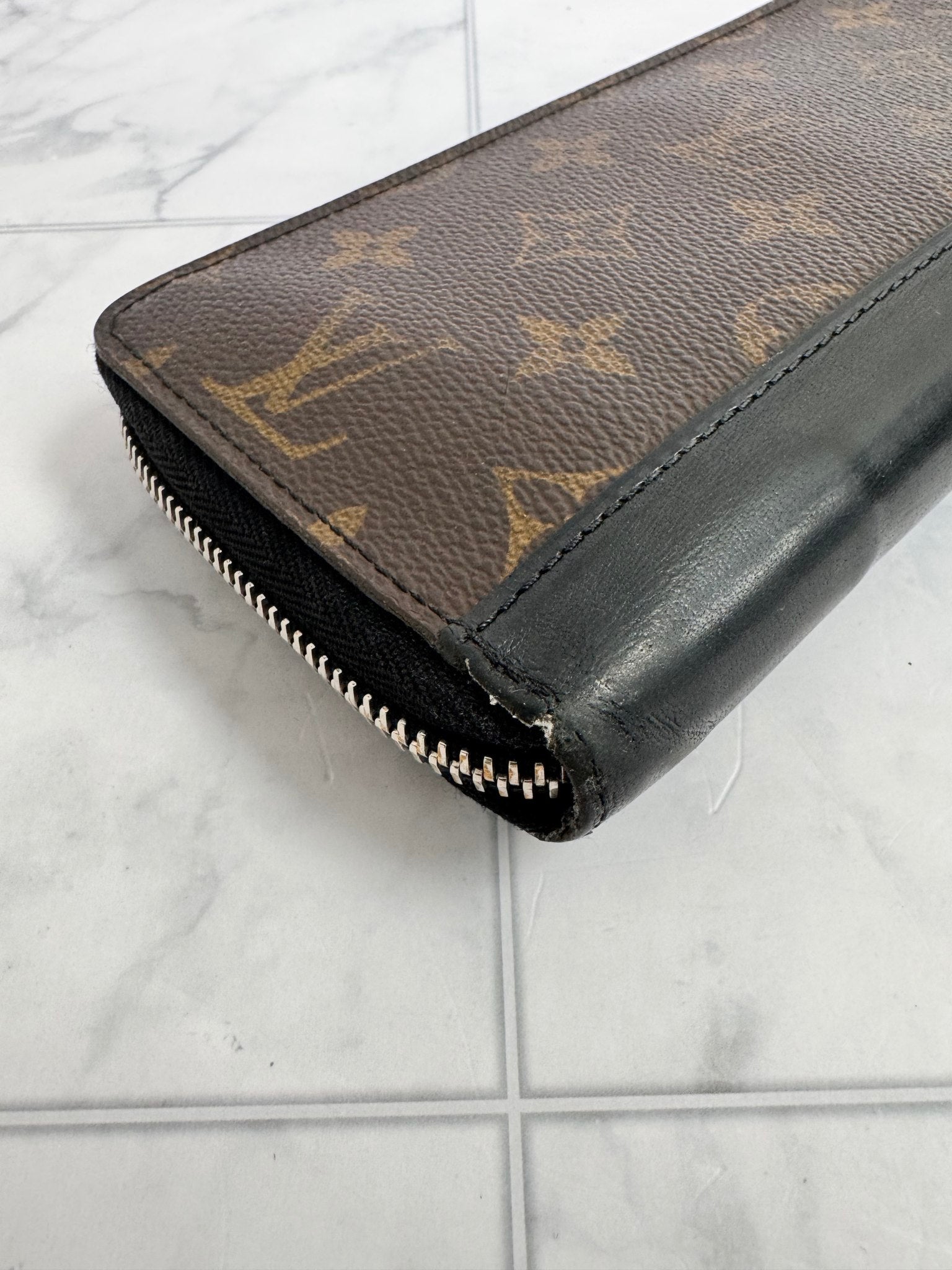 Louis Vuitton Monogram Macassar Long Zippy Wallet