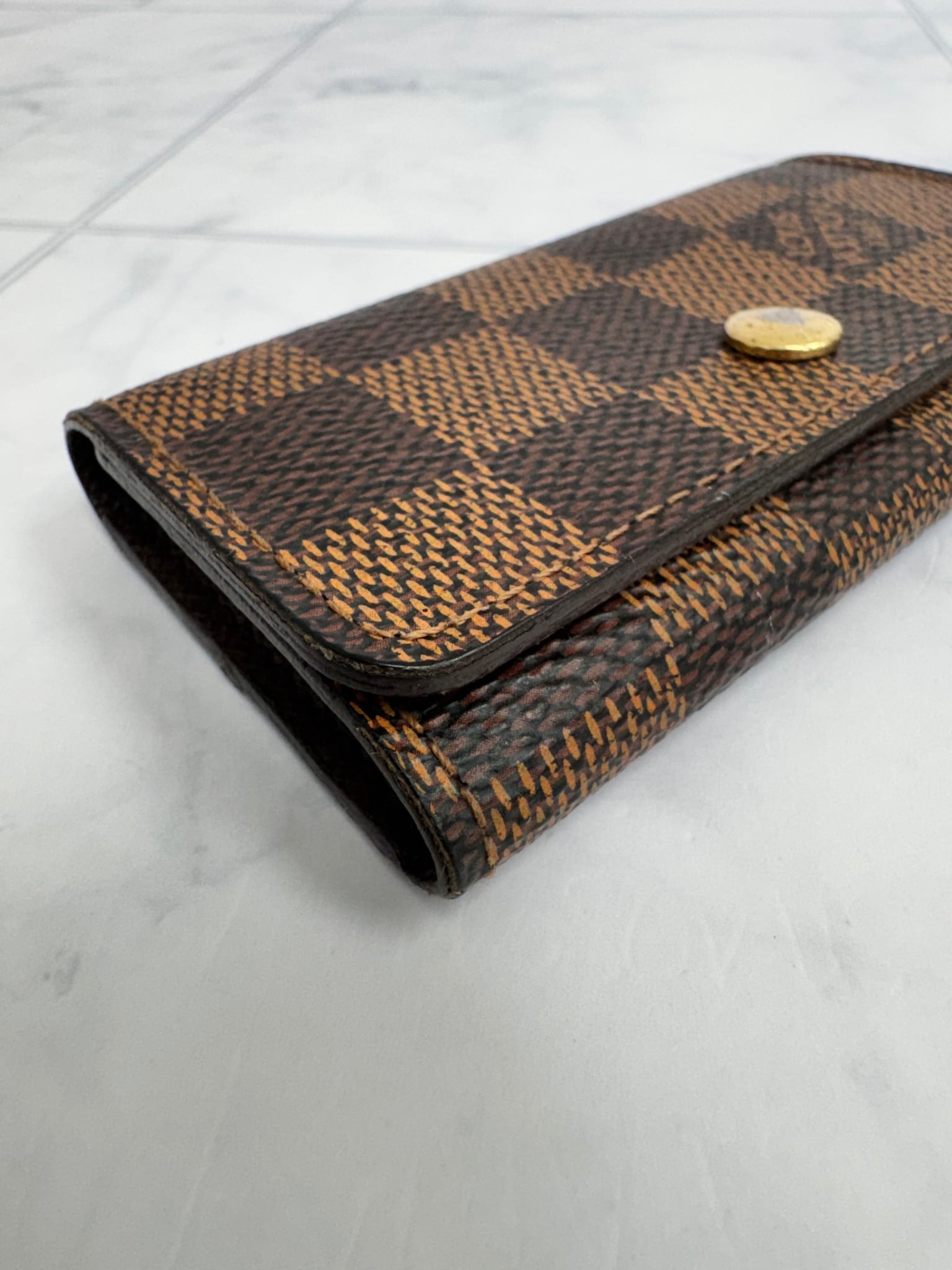 Louis Vuitton Damier Ebene 4 Key Holder