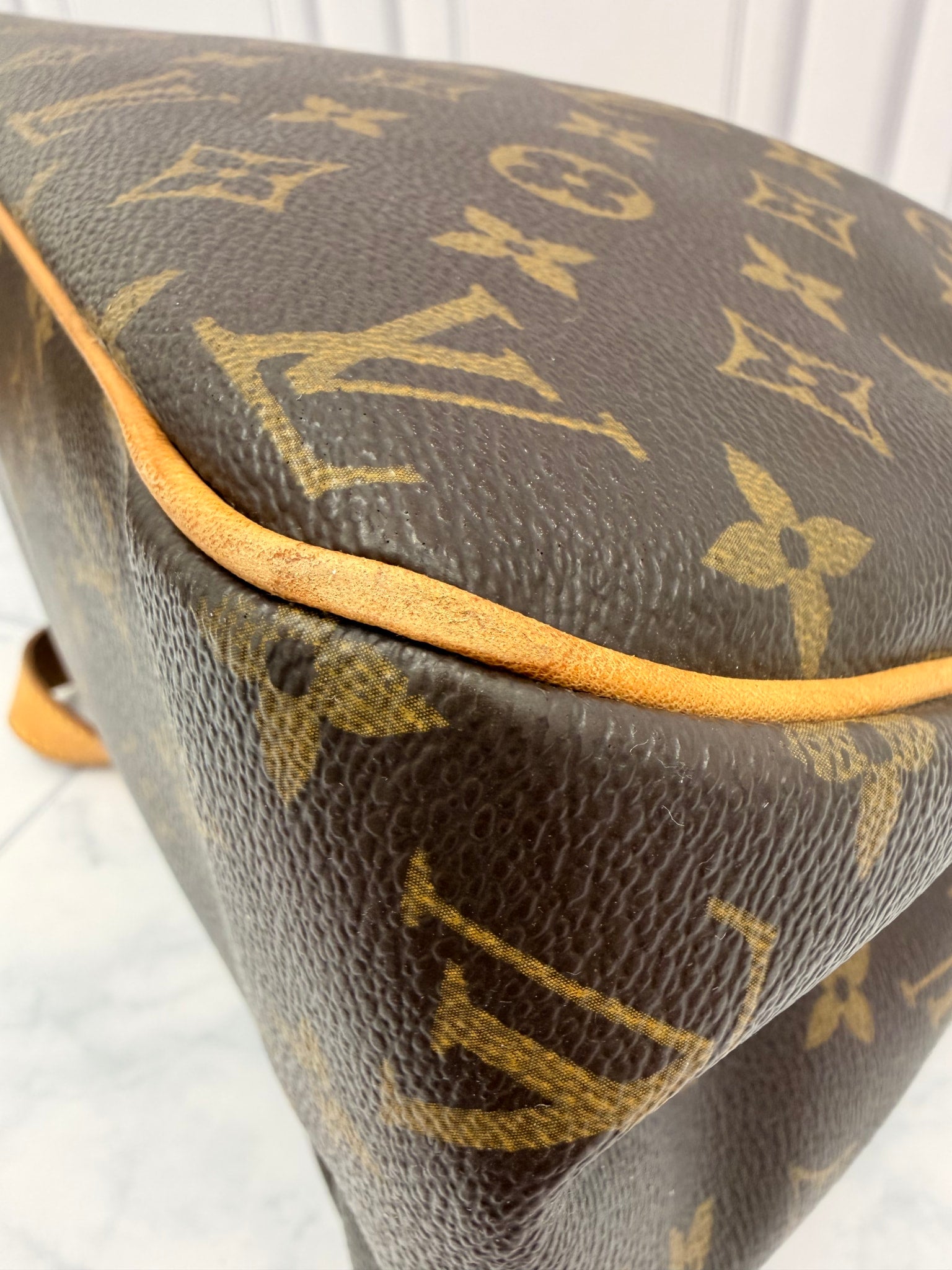 Louis Vuitton Monogram Batignolles Horizontal Shoulder Bag
