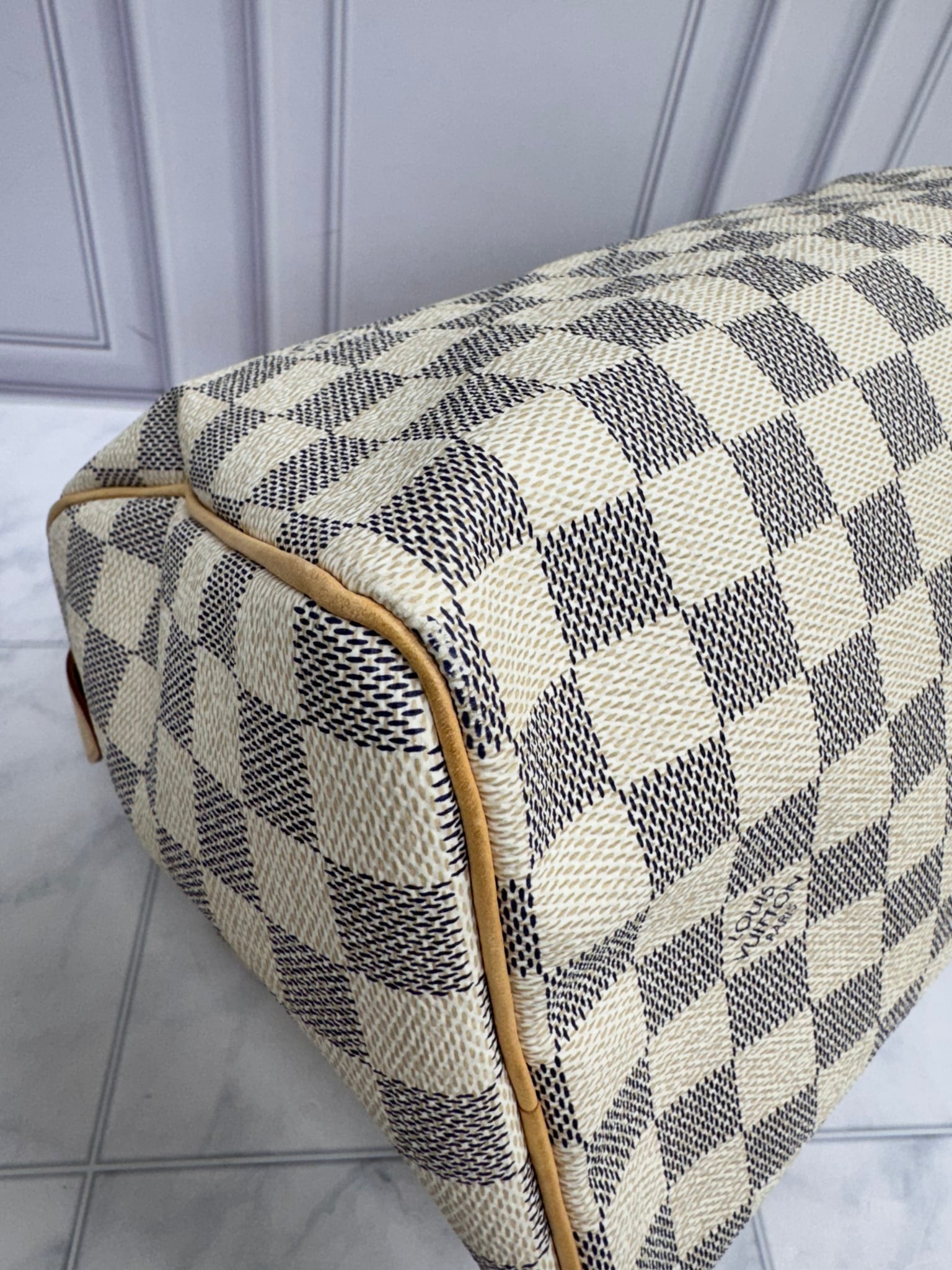 Louis Vuitton Damier Azur Speedy 25