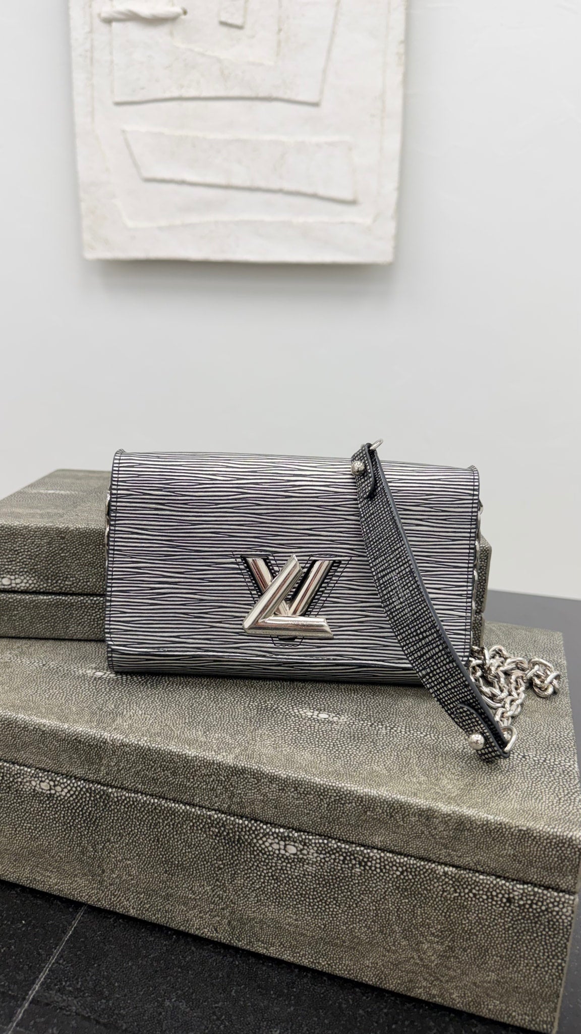 Louis Vuitton Silver Epi Leather Twist Wallet On A Chain 