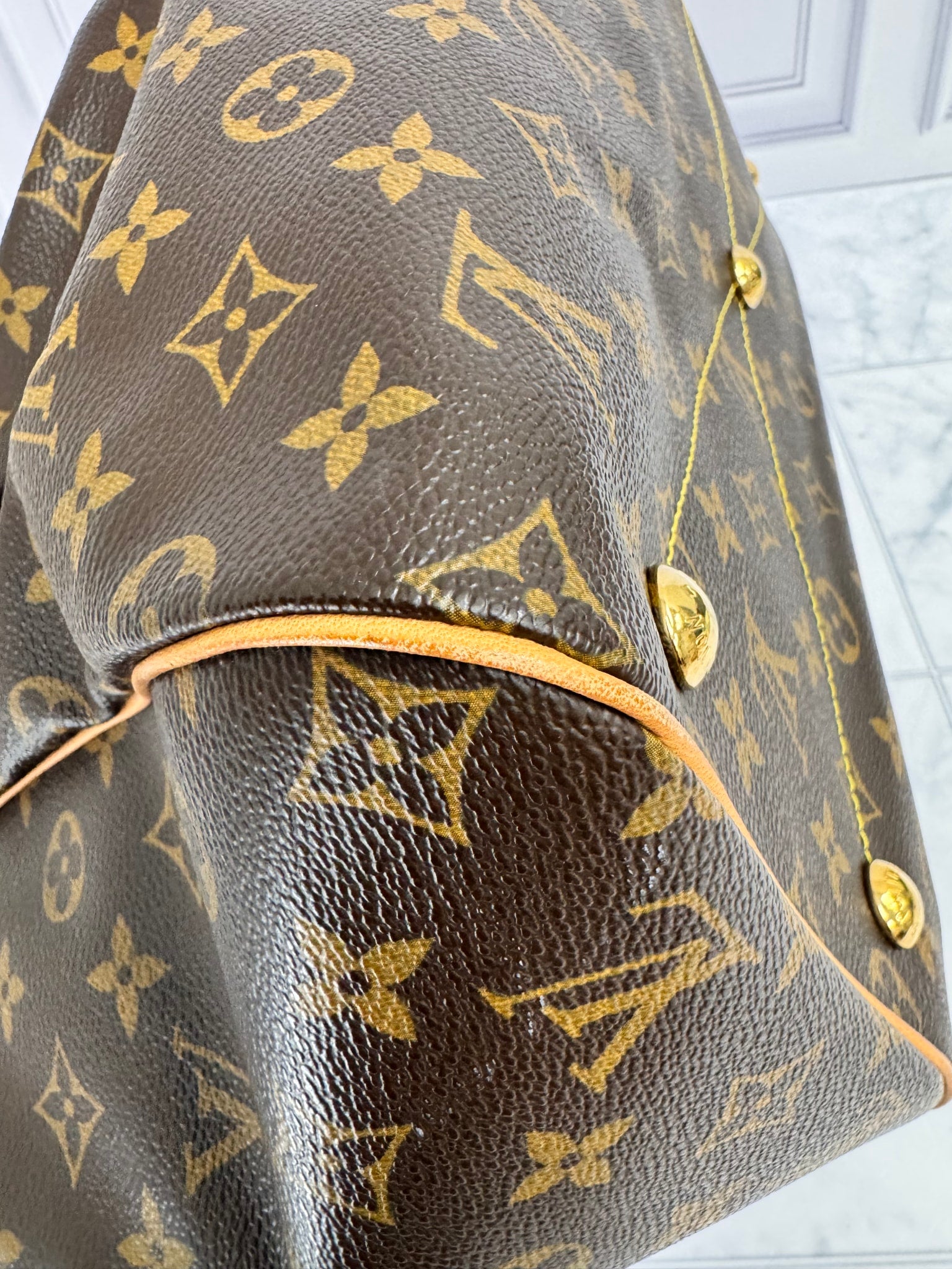 Louis Vuitton Monogram Tivoli Tote Bag GM