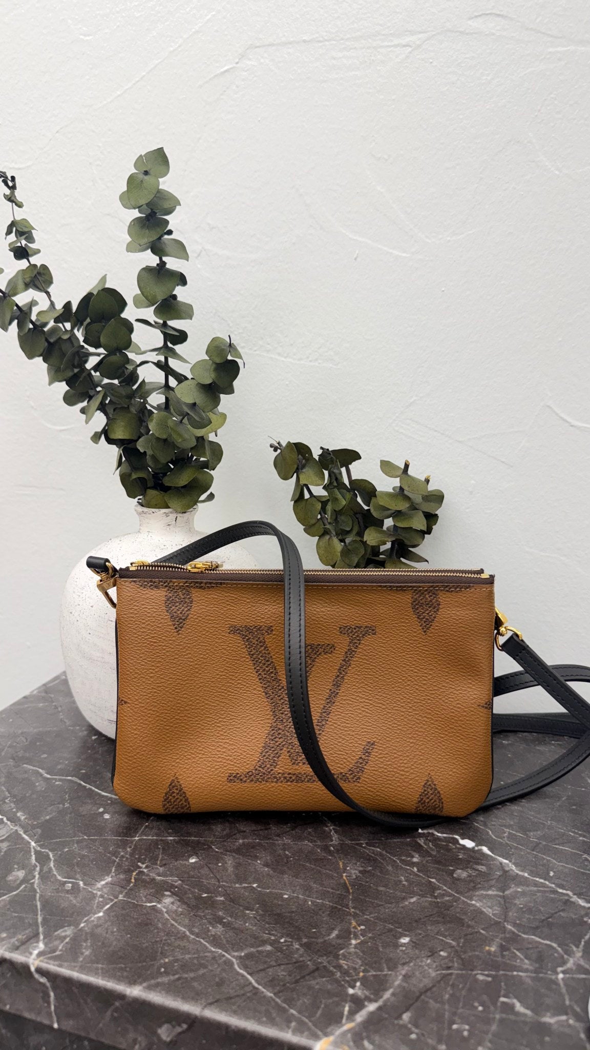 LIKE NEW -  Louis Vuitton Reverse Monogram Double Zip Pochette Crossbody Bag 