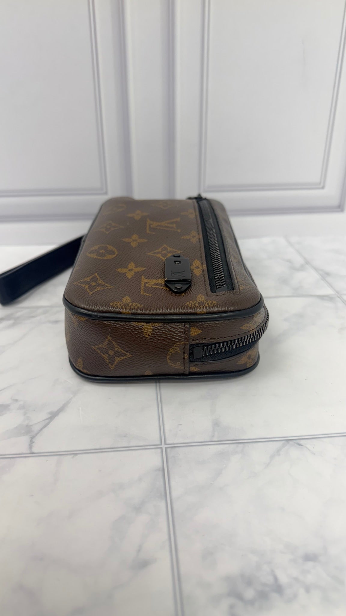 Louis Vuitton Monogram Solar Ray Pochette Volga Wristlet 