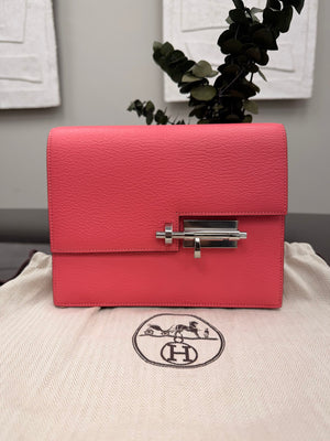 Hermes Pink Chevre Mysore Verrou Clutch