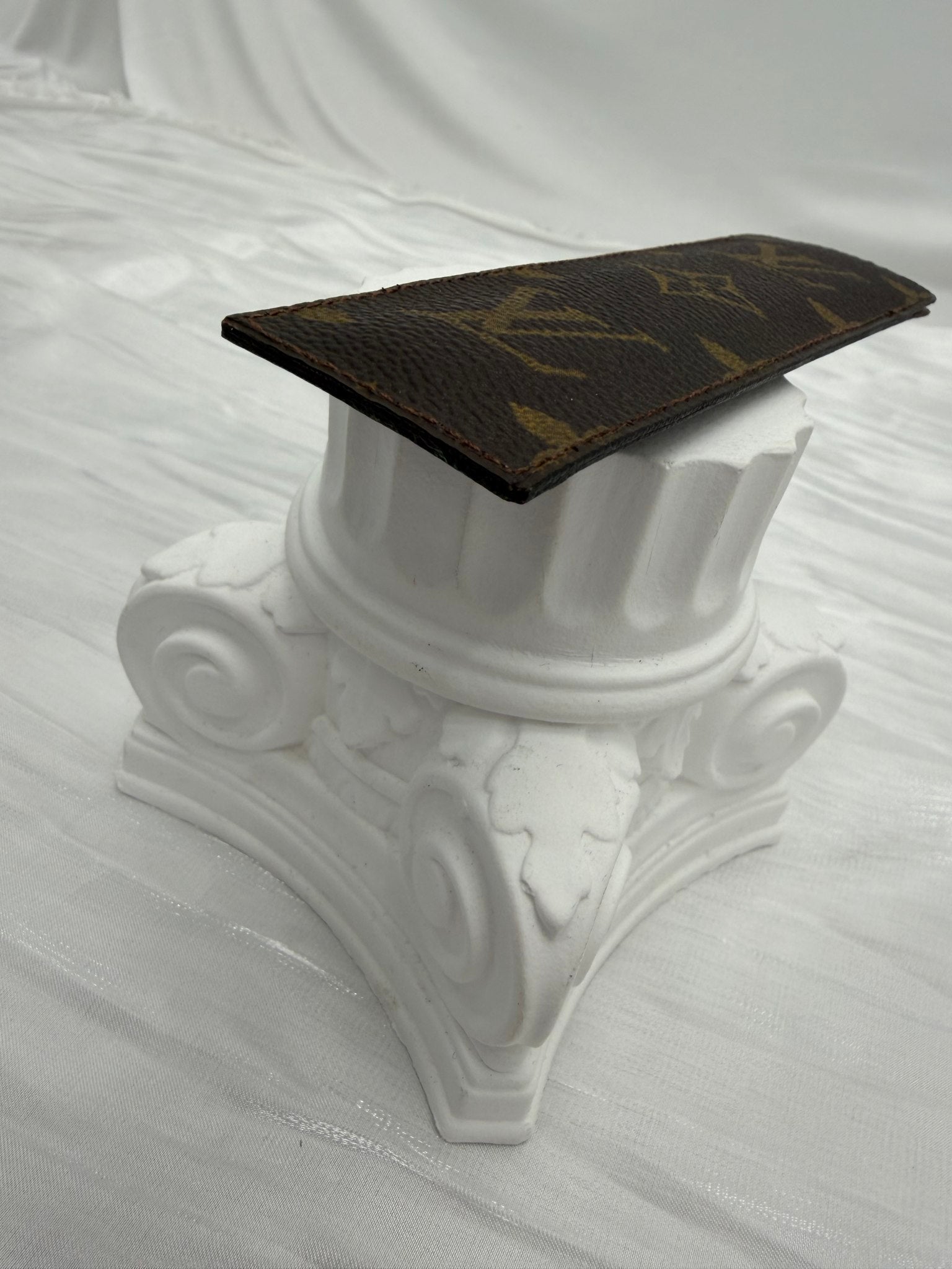 Louis Vuitton Monogram Comb Holder