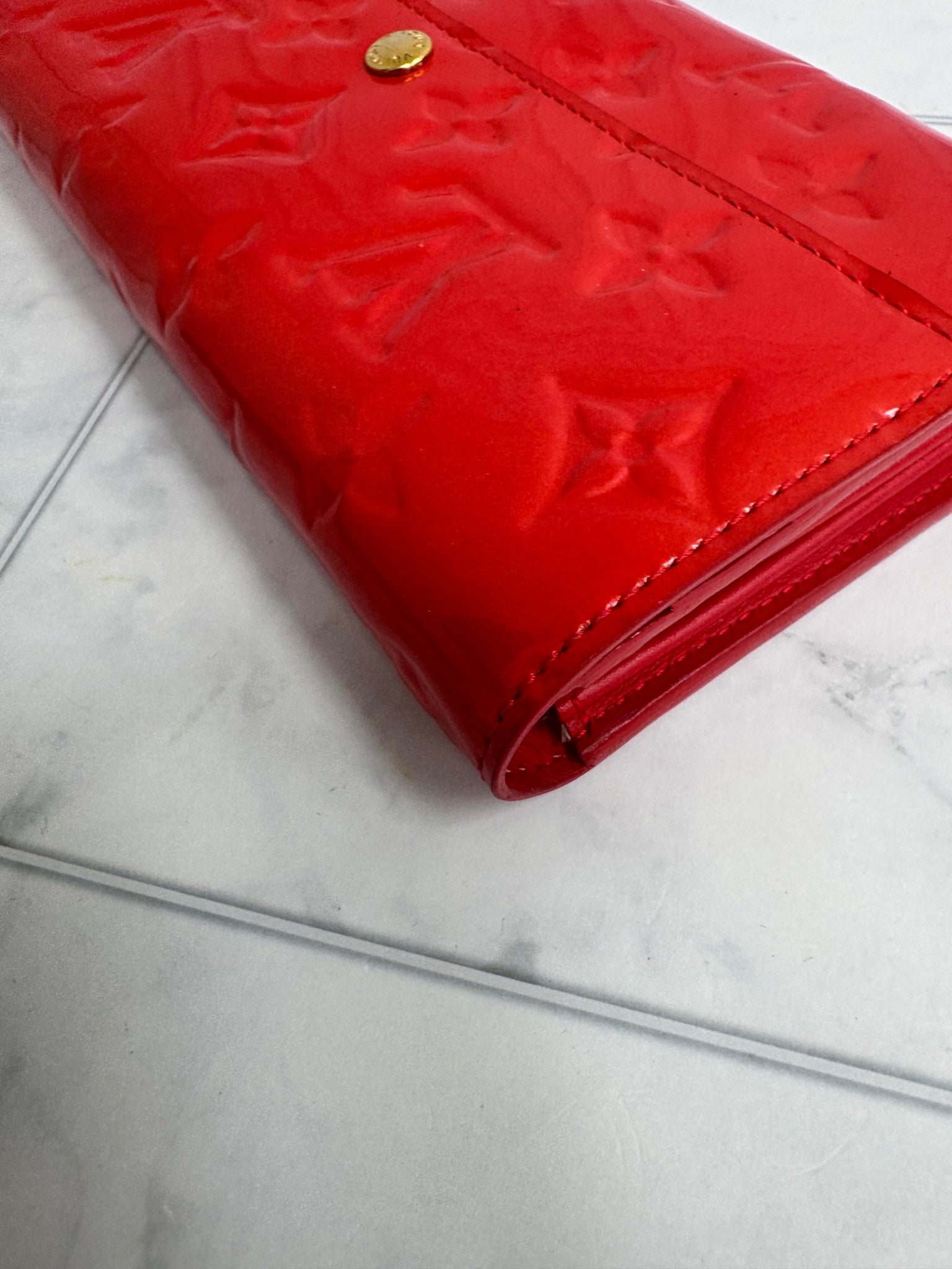 Louis Vuitton Red Patent Leather Vernis Sarah Long Wallet