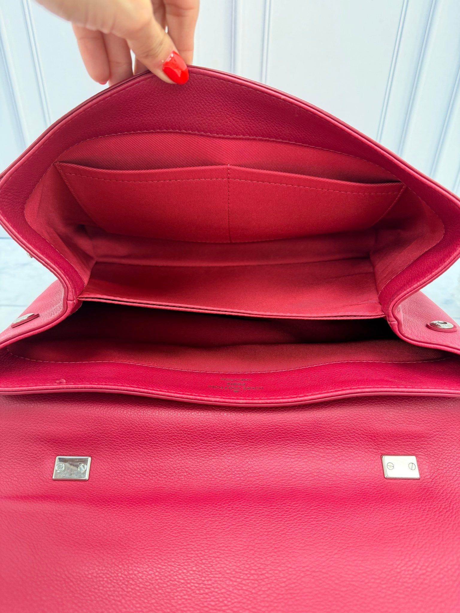 Louis Vuitton Fuchsia Taurillon Leather Lock Me II Shoulder Bag
