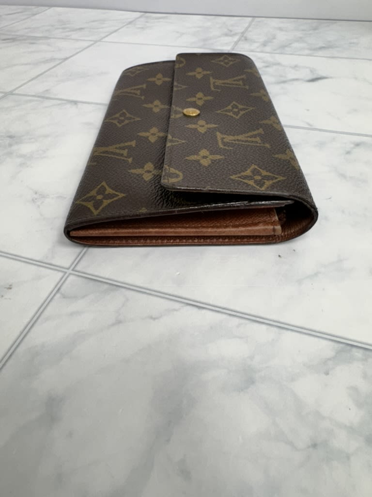 Louis Vuitton Monogram Sarah Long Wallet