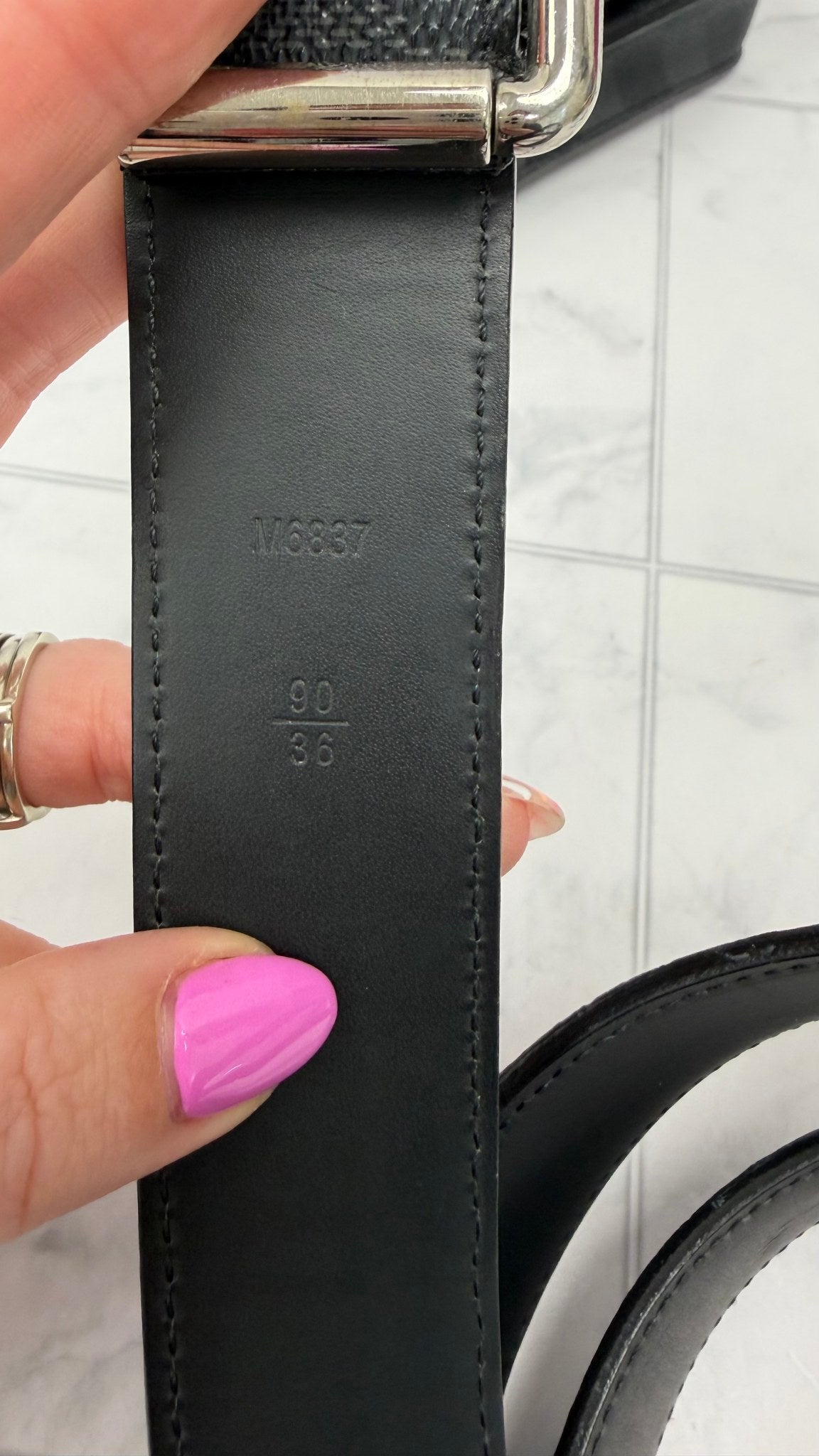 Louis Vuitton Damier Graphite Belt Bag (90/36)