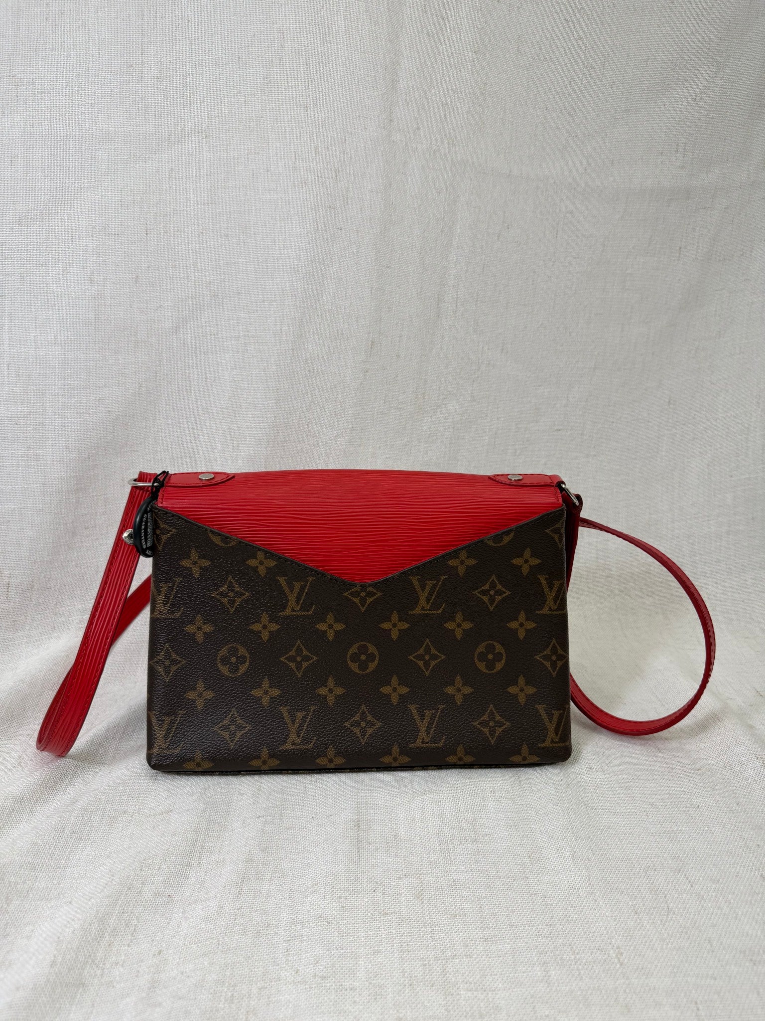 Louis Vuitton Red Epi Leather Monogram Saint Michel Shoulder Bag