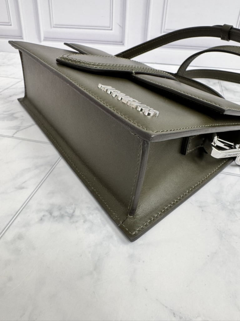 BRAND NEW - Jacquemus Dark Khaki Green Leather Le Grand Bambino Handbag 