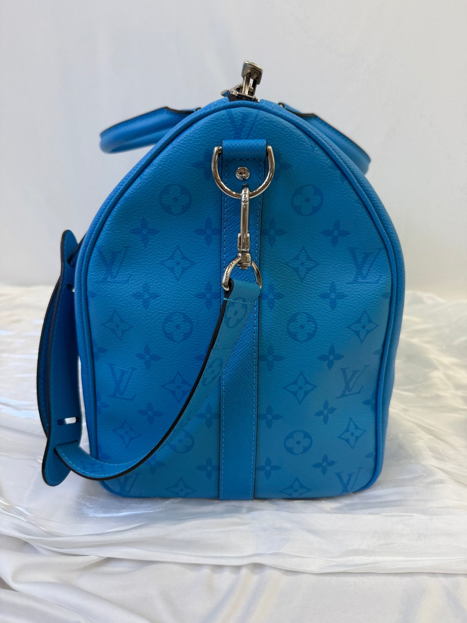 Louis Vuitton Blue Leather Keepall 50 Bandouliere