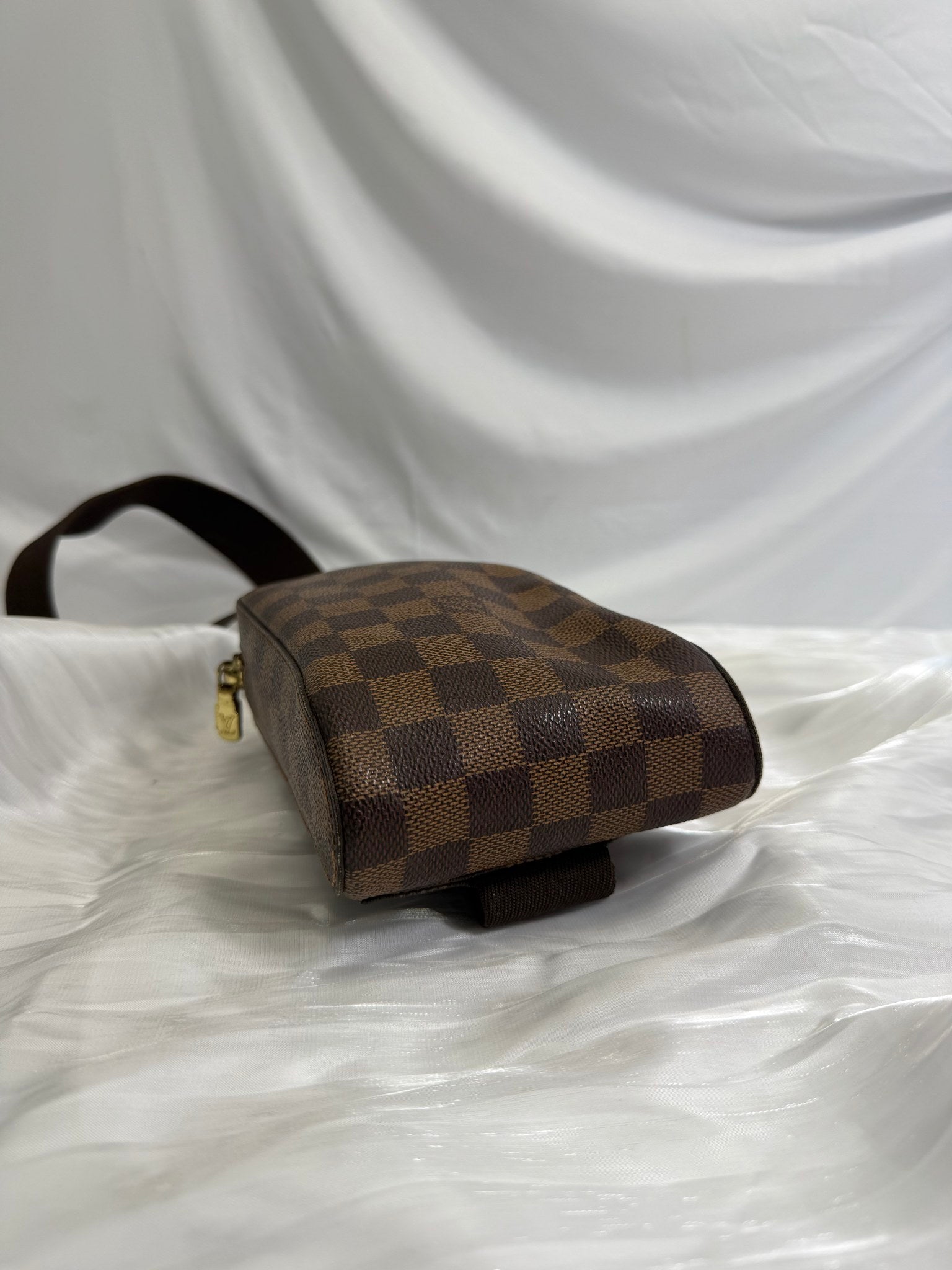 Louis Vuitton Damier Ebene Geronimos Sling Bag