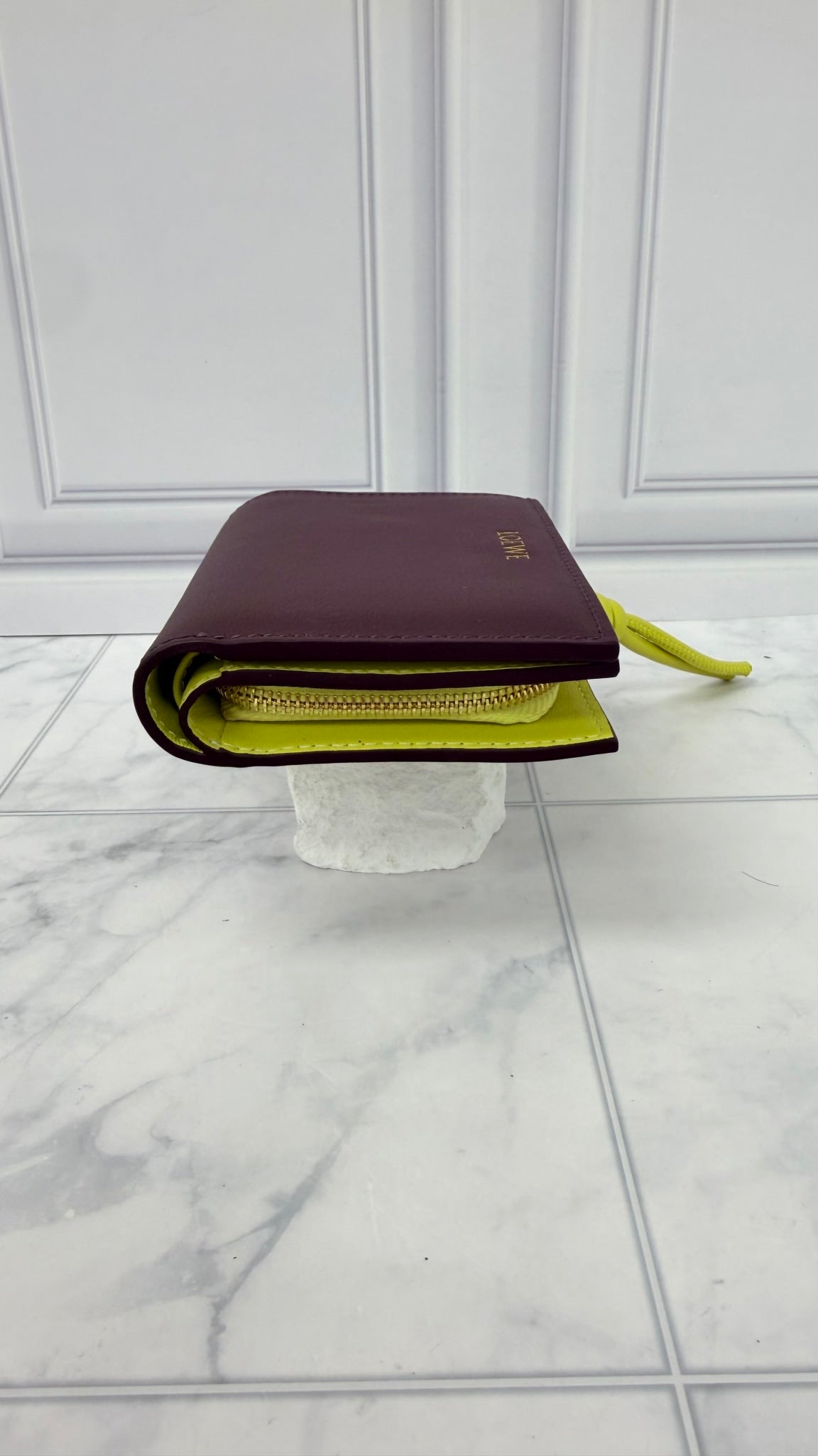 BRAND NEW - Loewe Plum And Green Leather Knot Compact Wallet 