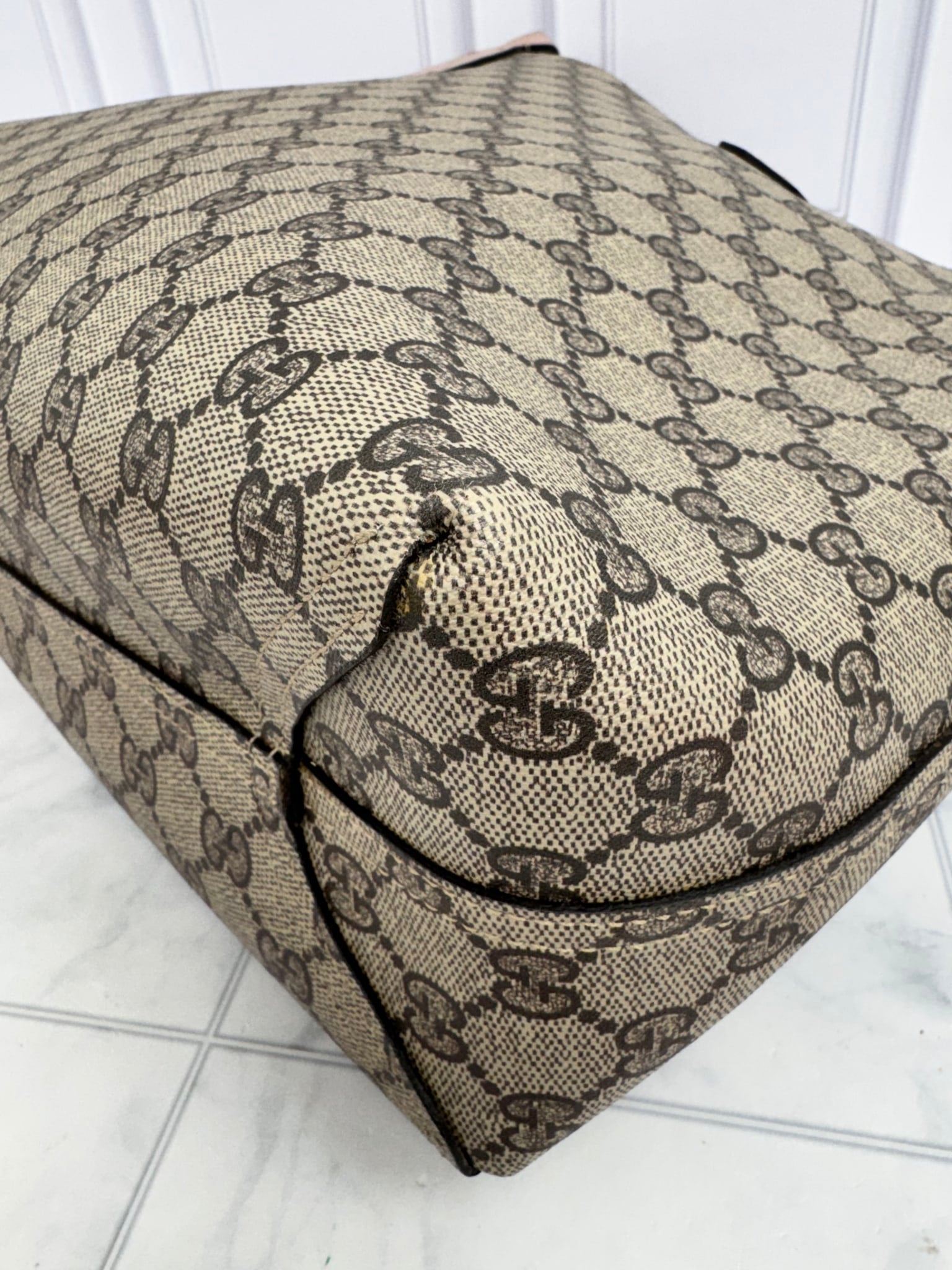 LIKE NEW - Gucci GG Supreme And Pink Large Reversible Tote Bag