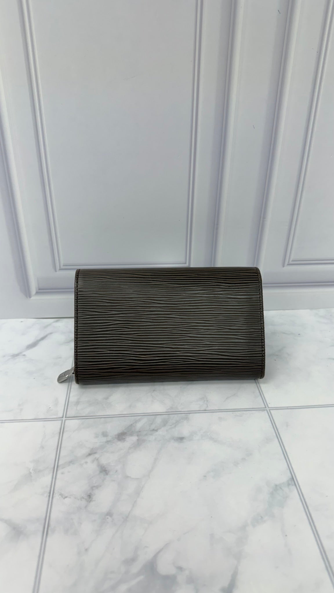 Louis Vuitton Brown Epi Leather Porte Monnaie Wallet 