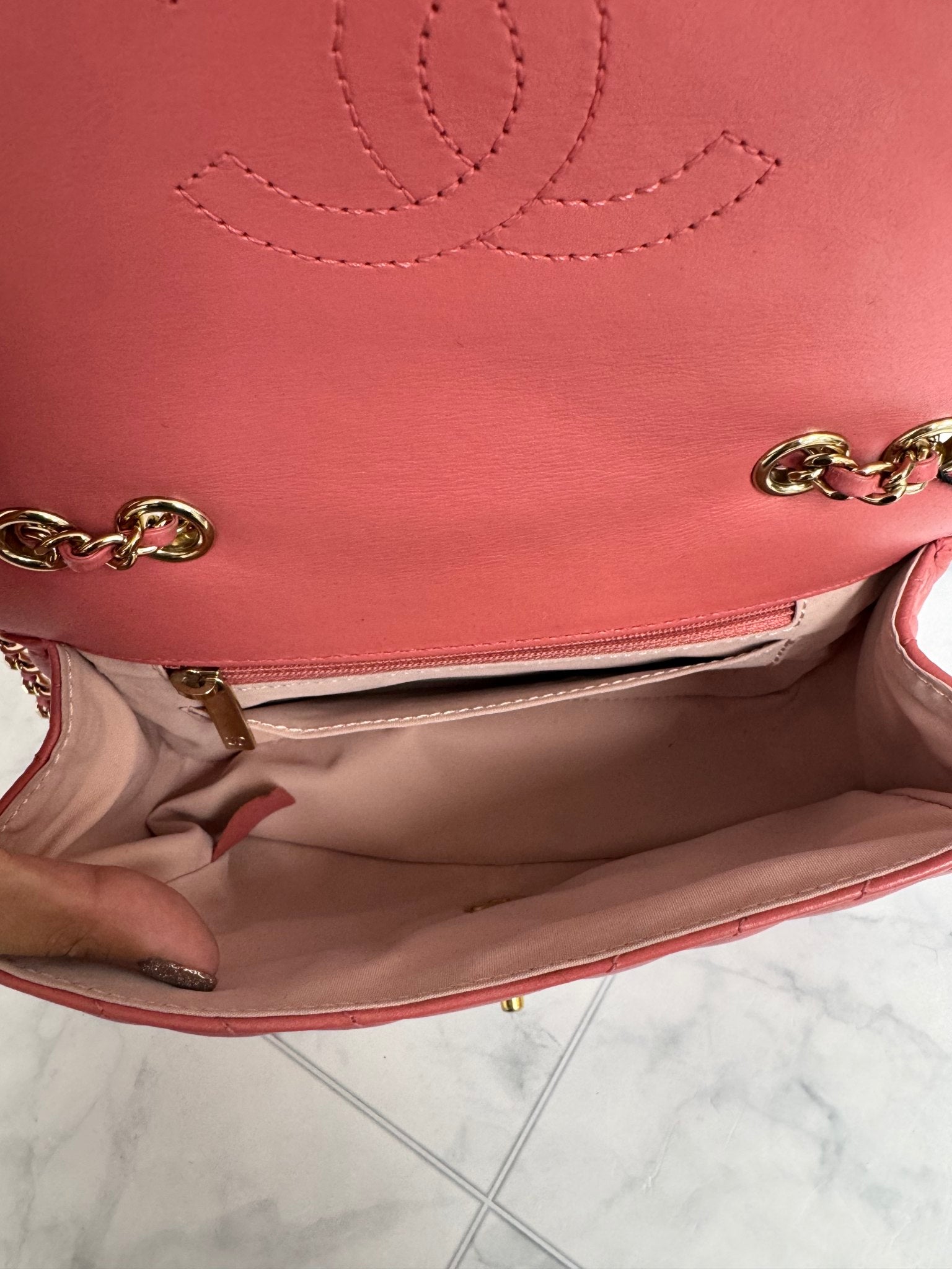 Chanel Pink Chevron Quilted Leather Chain Flap Bag