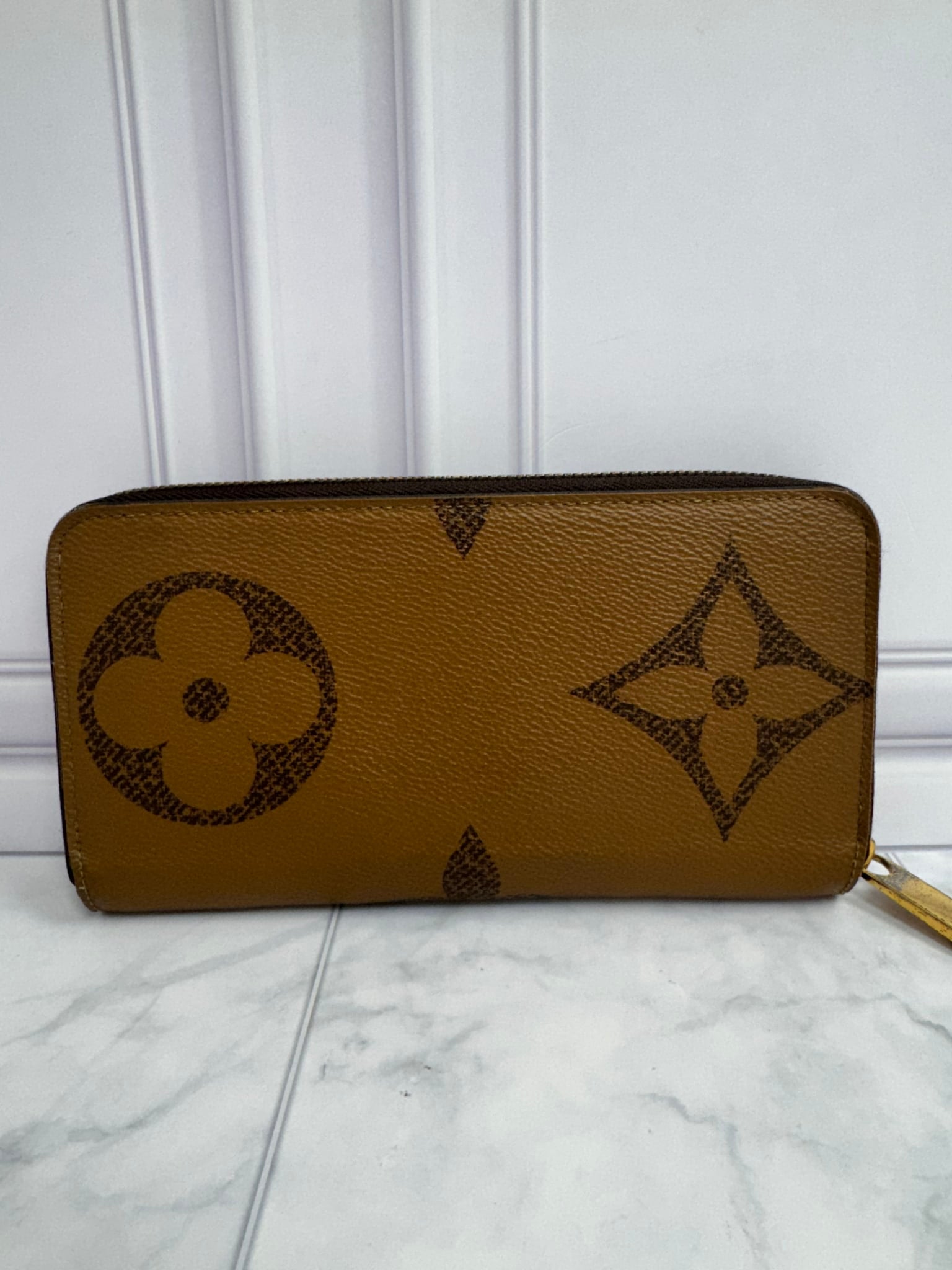 Louis Vuitton Reverse Giant Monogram Long Zippy Wallet
